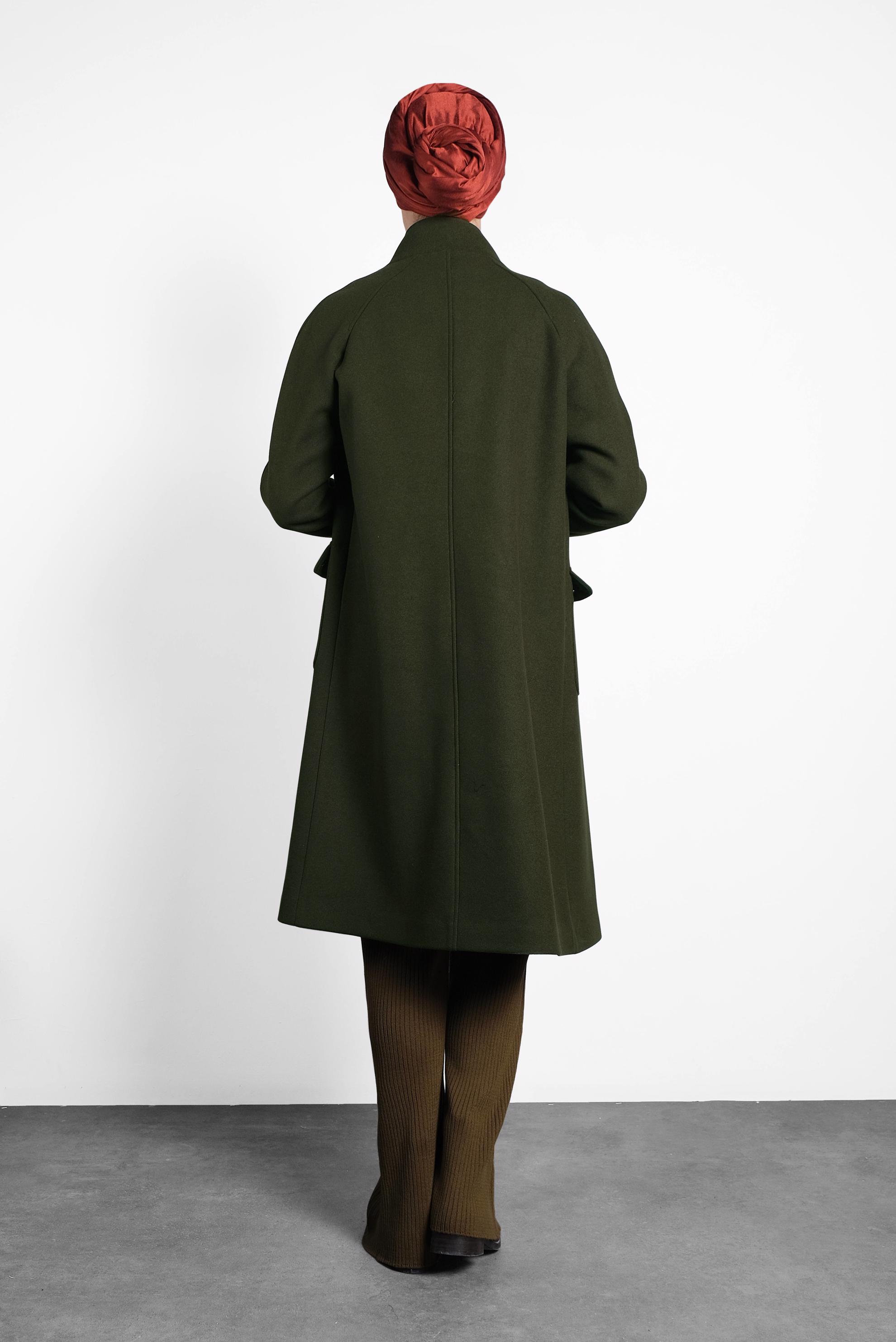 Tesettür giyim HAKİ ÇITÇITLI KAŞE KABAN 90013 