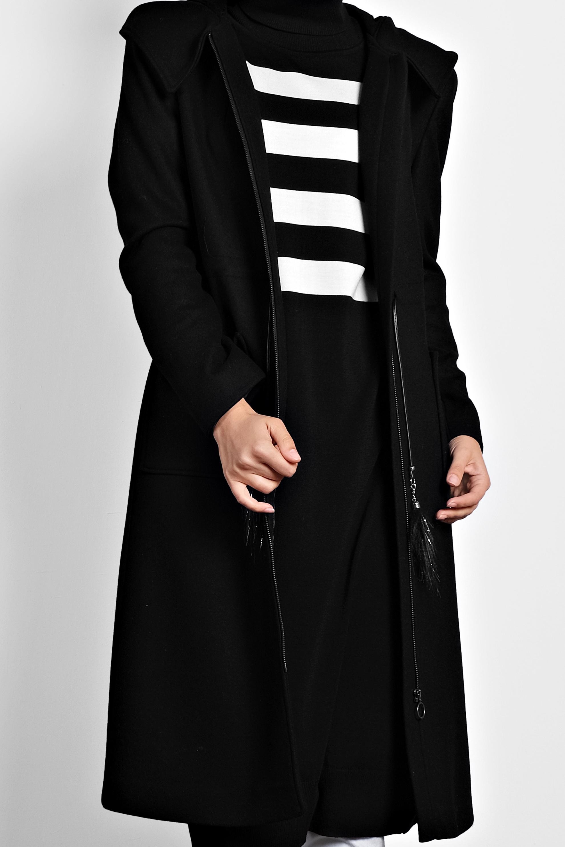 Hijab clothing BLACK HOODED COAT WITH POCKETS 90015