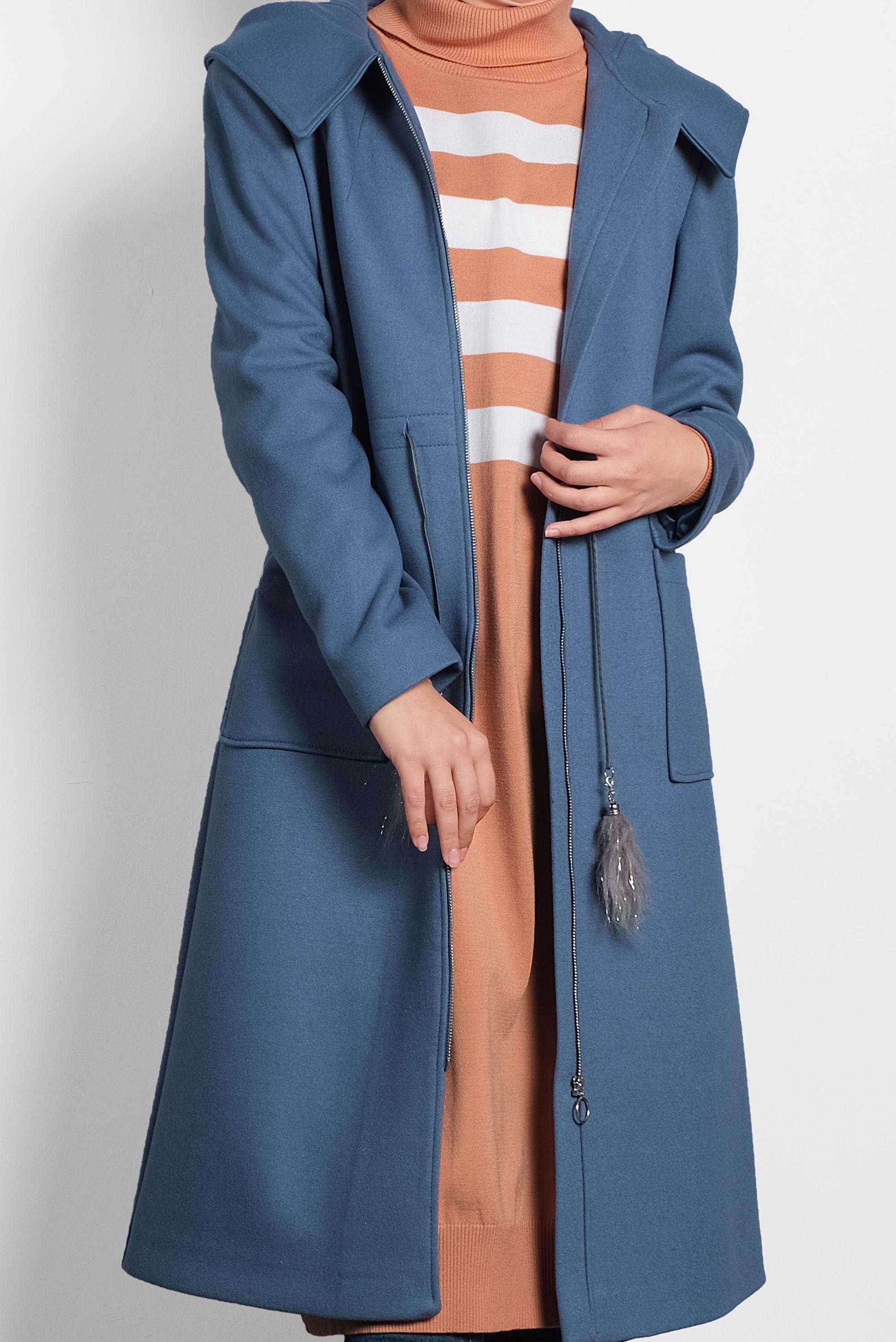 Tesettür giyim MAVİ KAPÜŞONLU CEPLİ KABAN 90015 