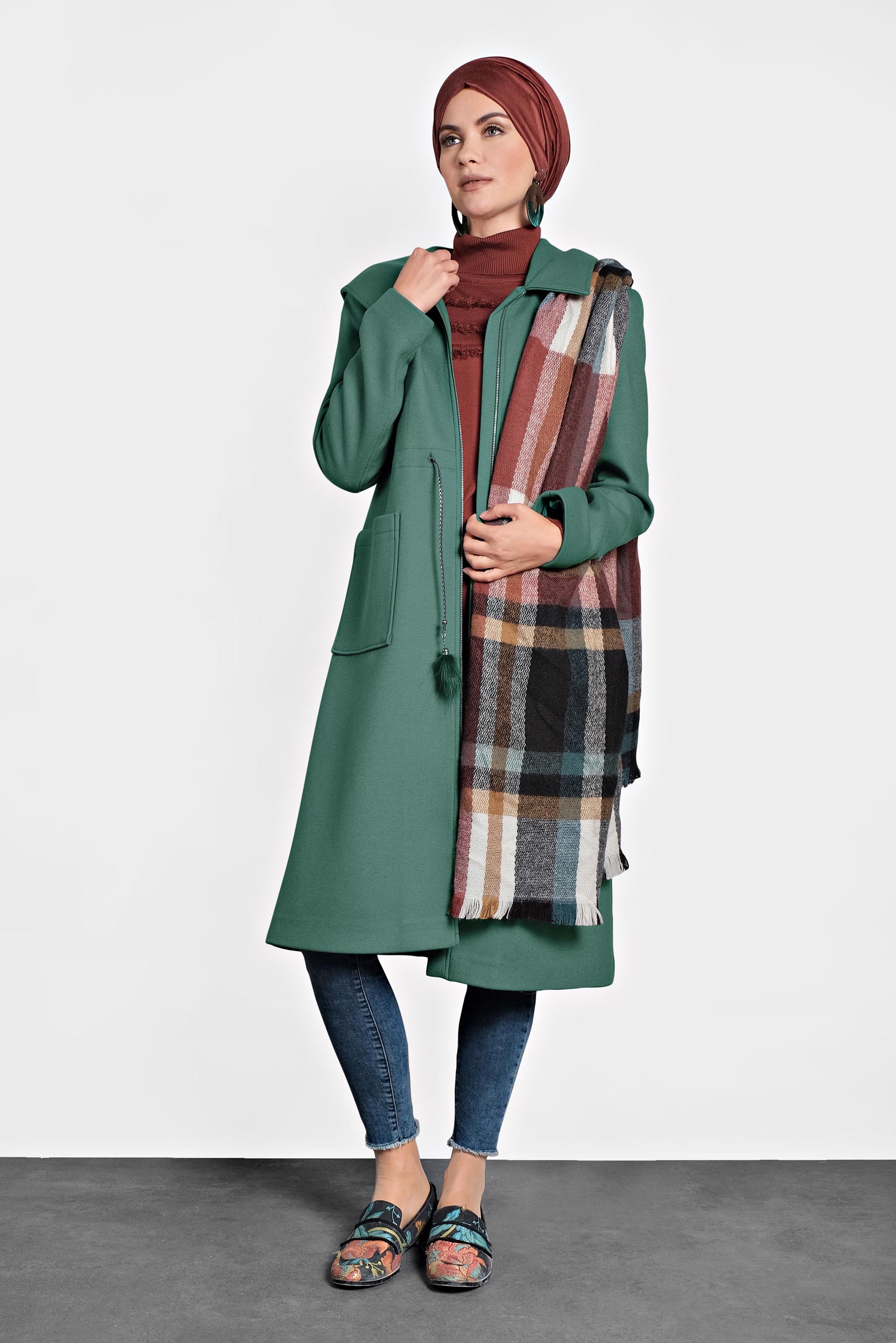 Hijab clothing GREEN HOODED COAT WITH POCKETS 90015