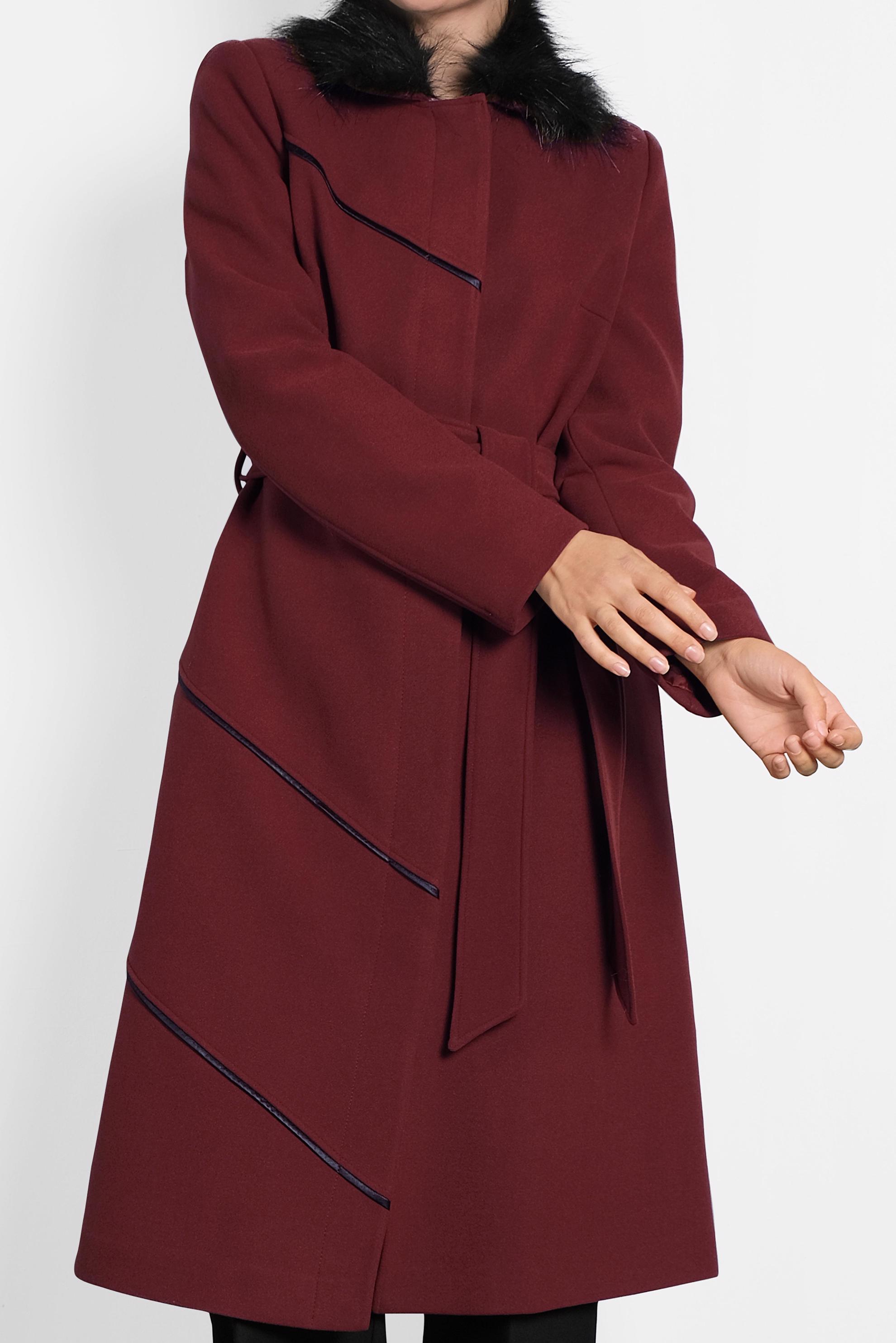 Tesettür giyim BORDO YAKASI KÜRKLÜ KUŞAKLI KABAN 90016 