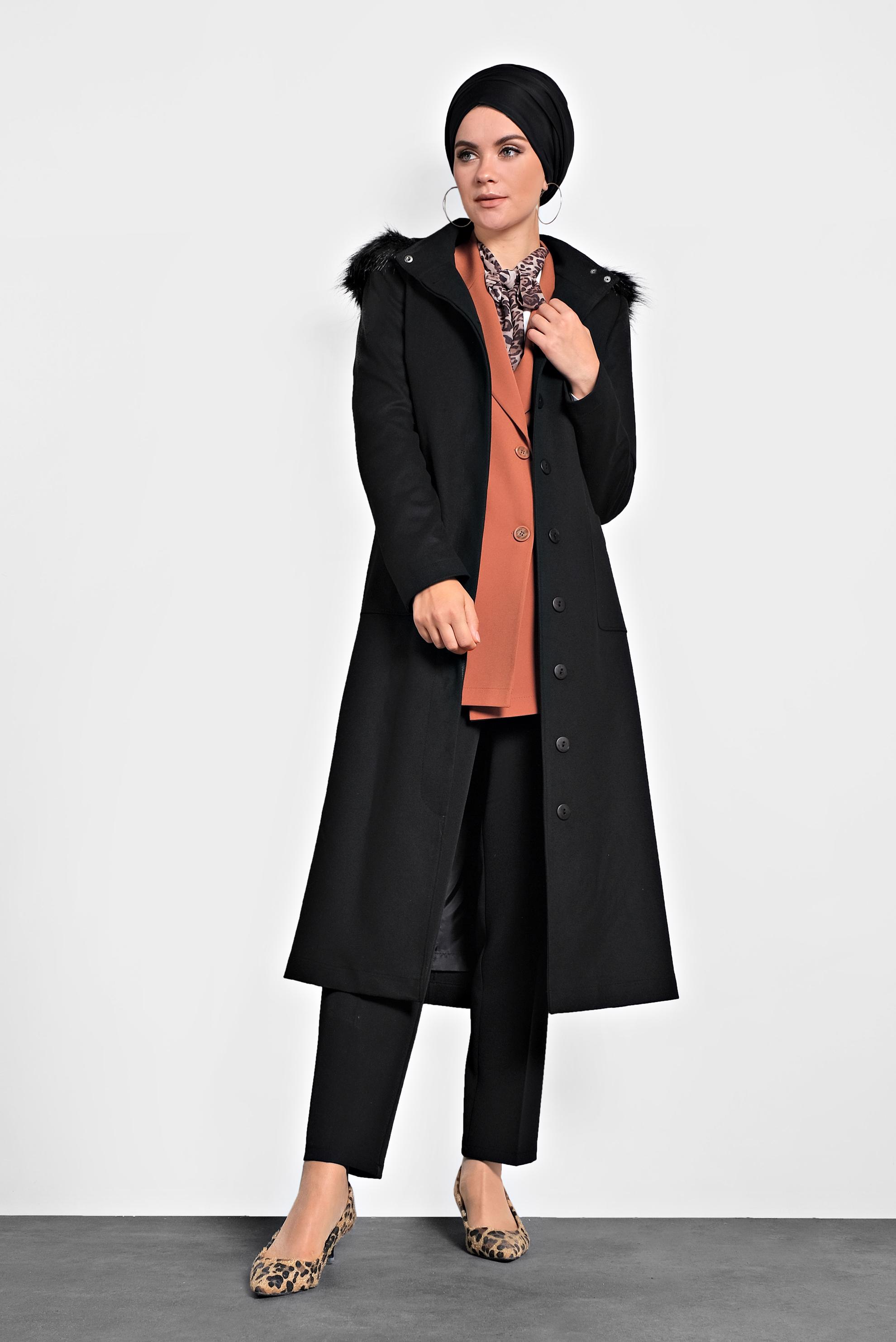 Tesettür giyim SİYAH KAPÜŞONLU KUŞAKLI KABAN 90021 