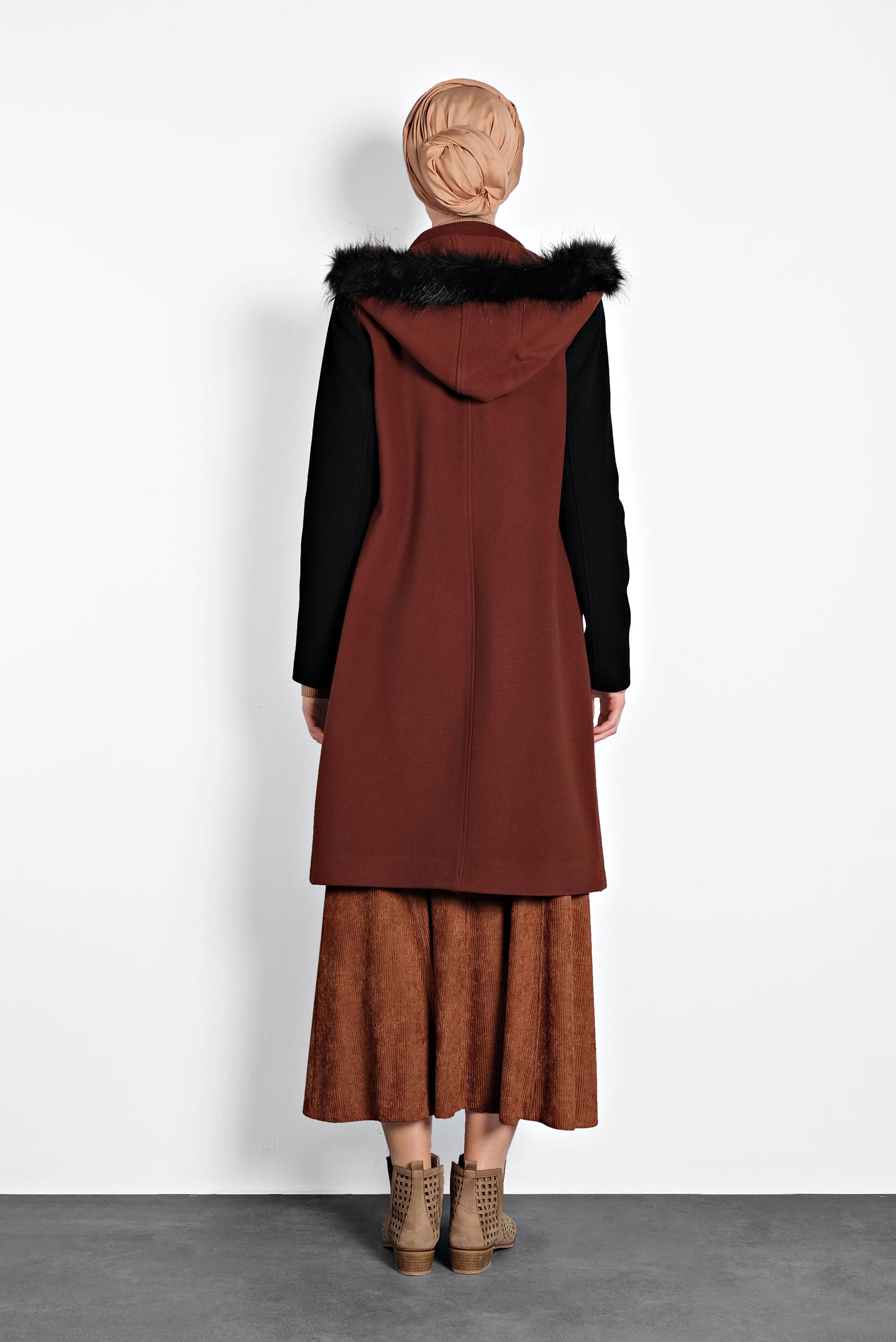 Tesettür giyim TURUNCU KAPÜŞONLU CEPLİ KABAN 90023