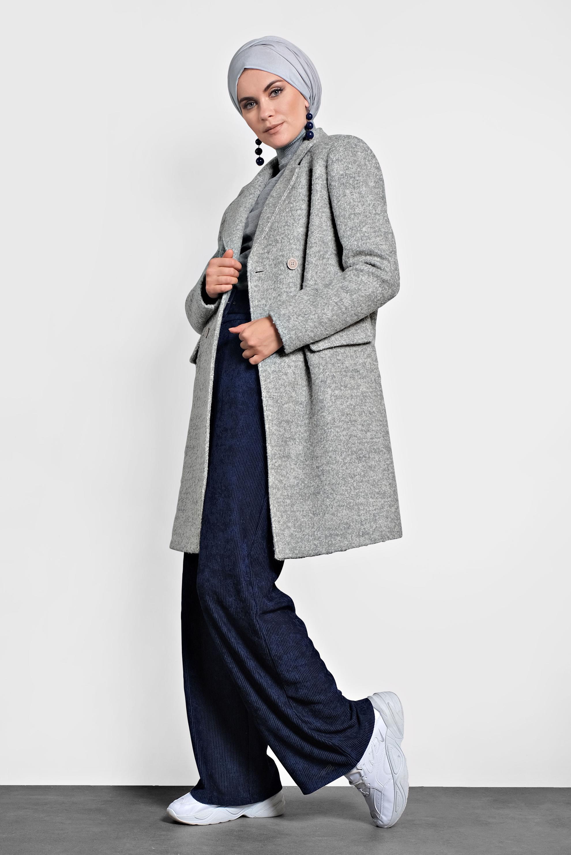 Tesettür giyim GRİ DÜĞMELİ KLASİK KABAN 90026 