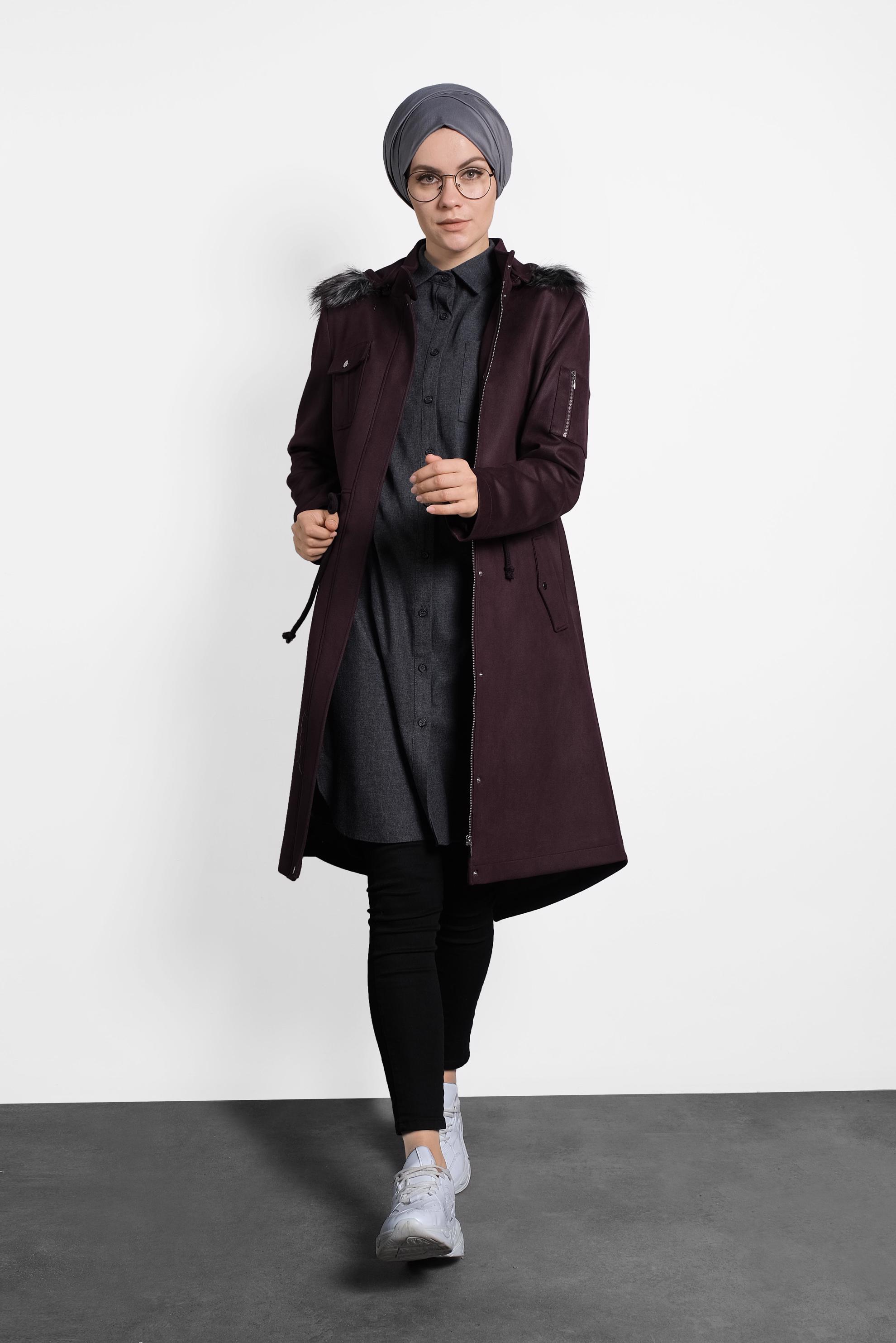 Tesettür giyim MÜRDÜM KÜRKLÜ KAPÜŞONLU BELİ BAĞCIKLI KABAN 90028 