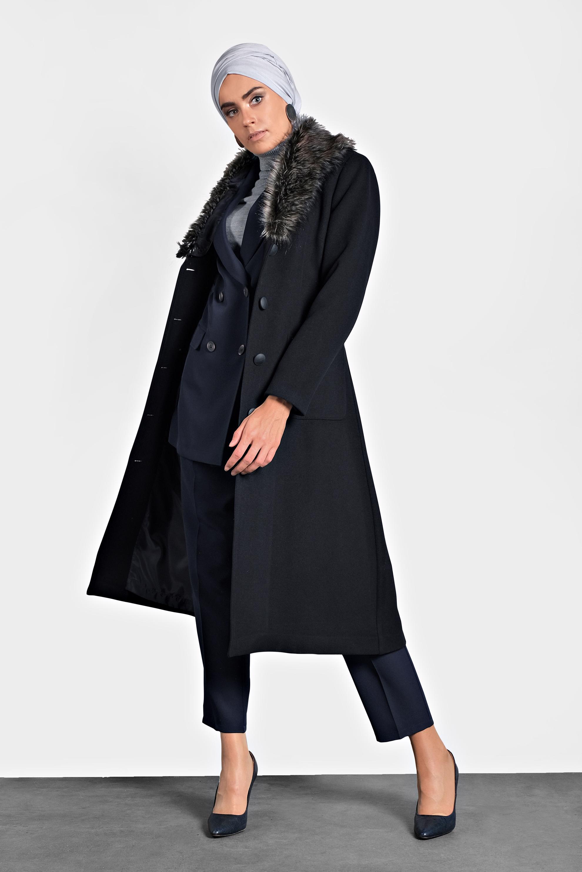 Tesettür giyim LACİVERT KUŞAKLI YAKASI SUNİ KÜRK DETAYLI KAŞE KABAN 90031