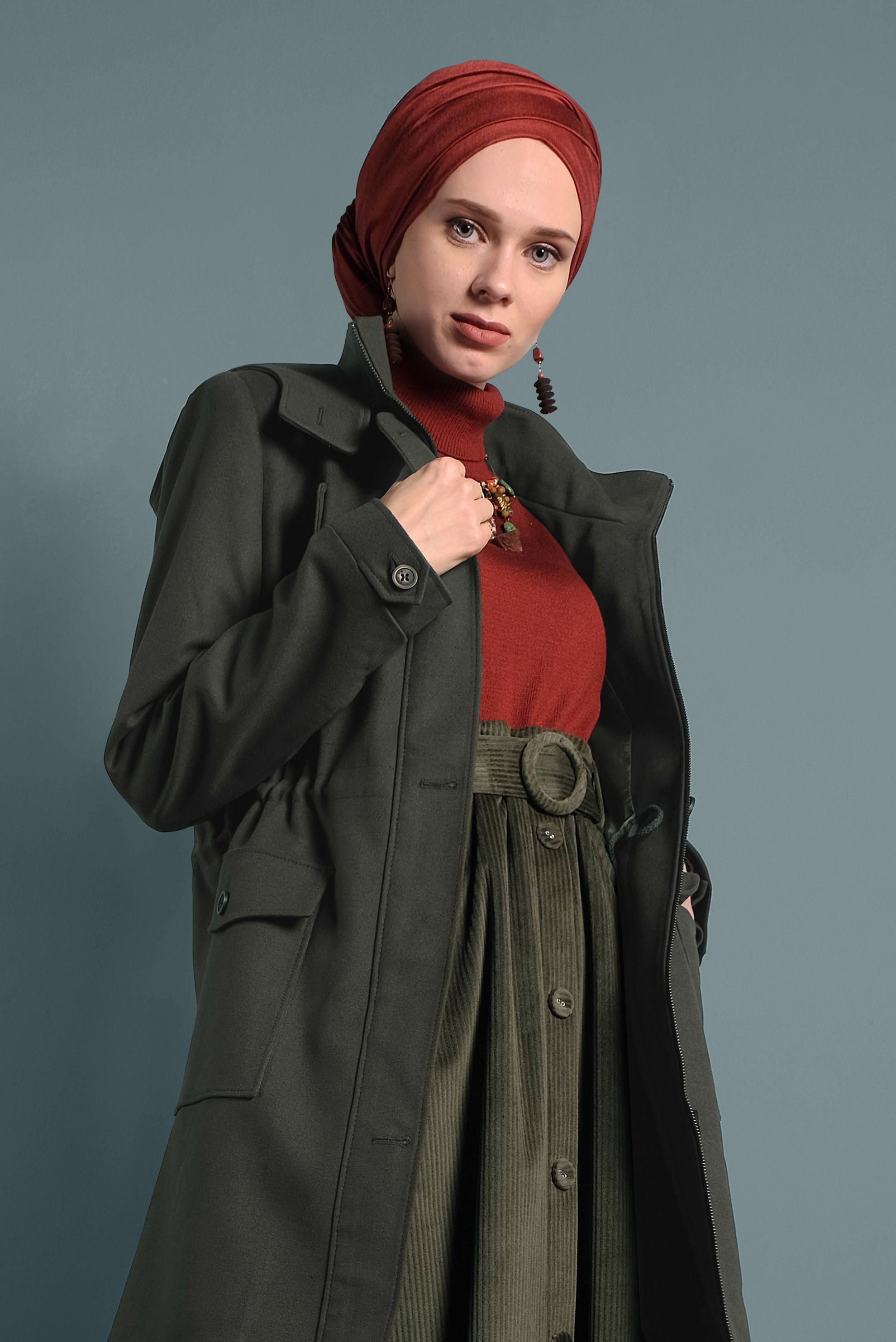 Tesettür giyim HAKİ KAPÜŞONLU KABAN 90034 