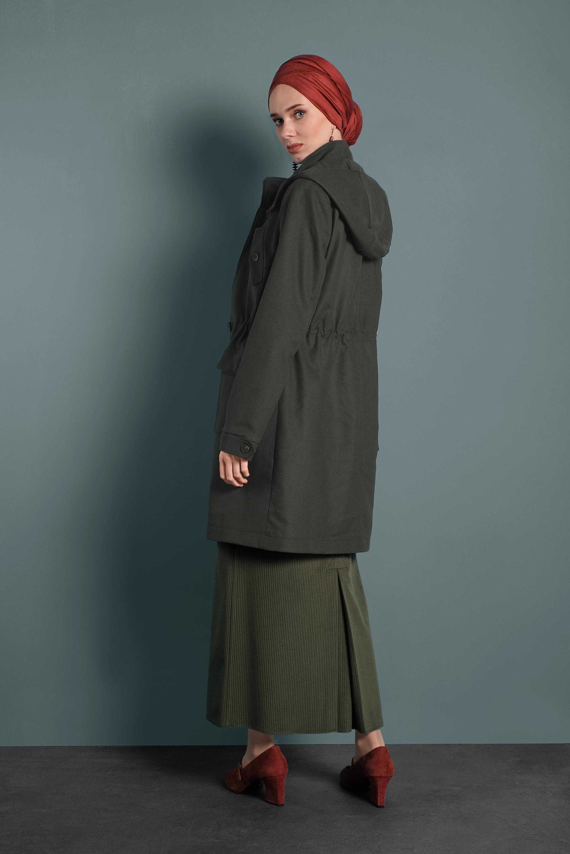 Tesettür giyim HAKİ KAPÜŞONLU KABAN 90034 