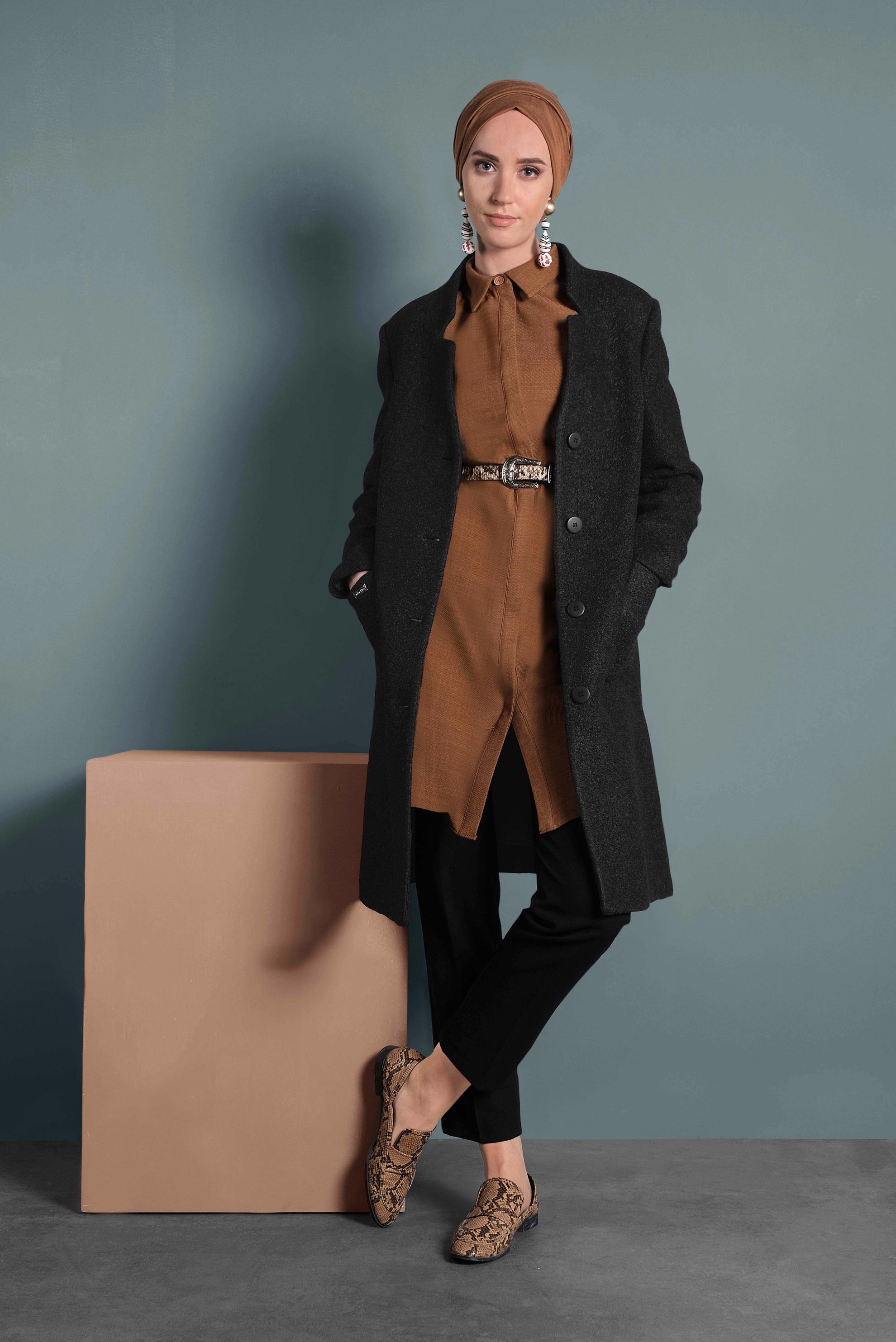 Tesettür giyim SİYAH CEP DETAYLI DÜĞMELİ KAŞE KABAN 90035 