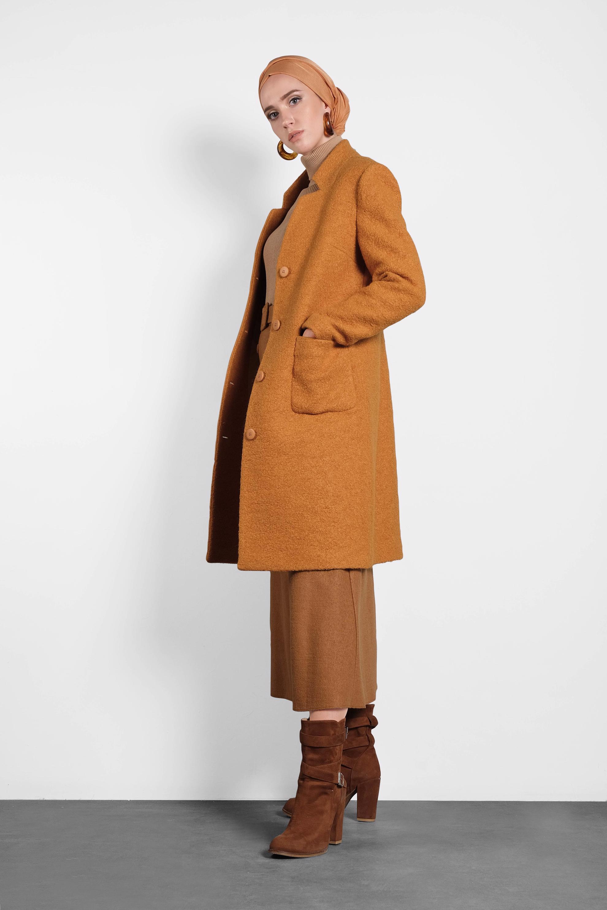 Tesettür giyim SARI CEP DETAYLI DÜĞMELİ KAŞE KABAN 90035 