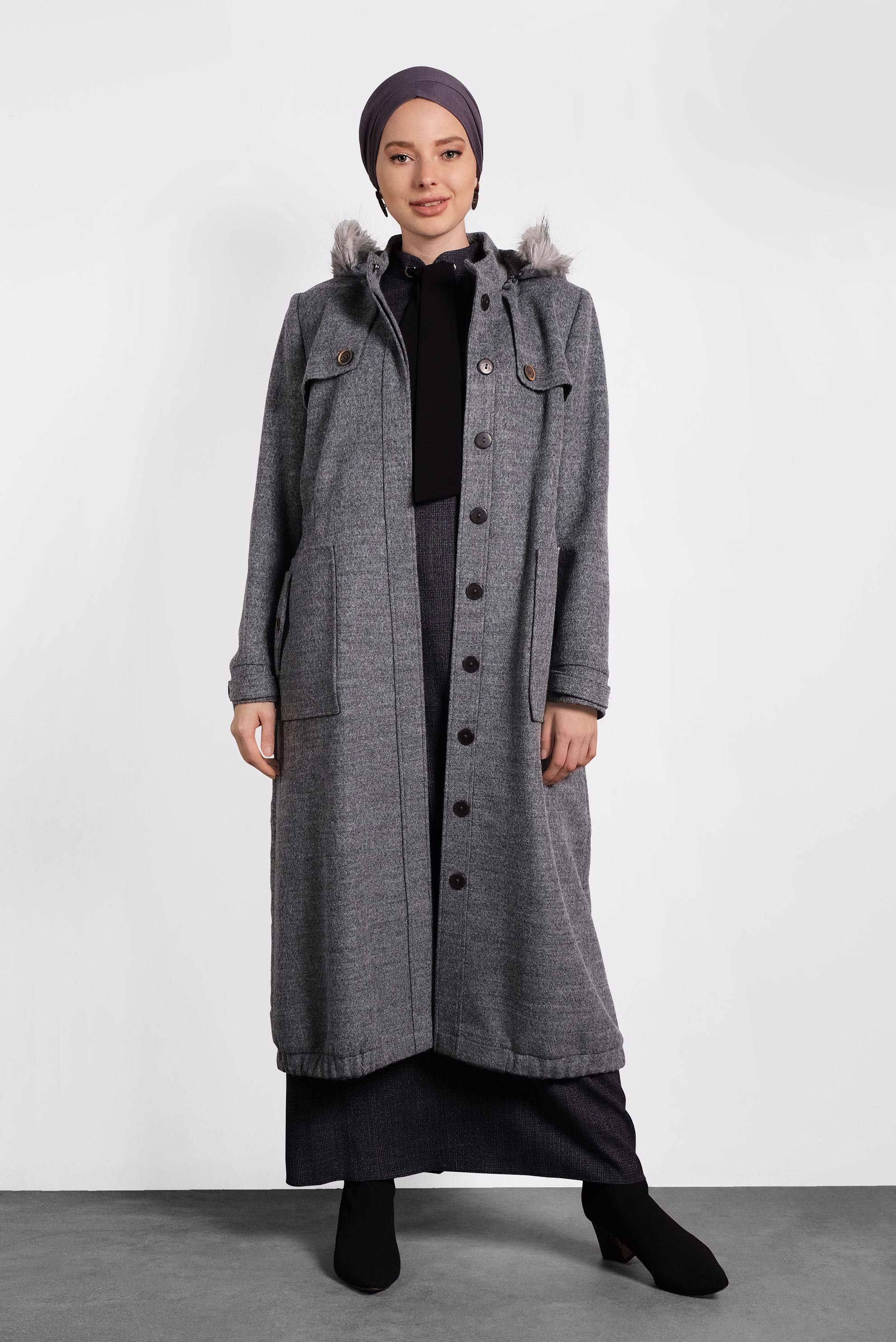 Tesettür giyim GRİ KAPÜŞONU KÜRKLÜ KABAN 90041