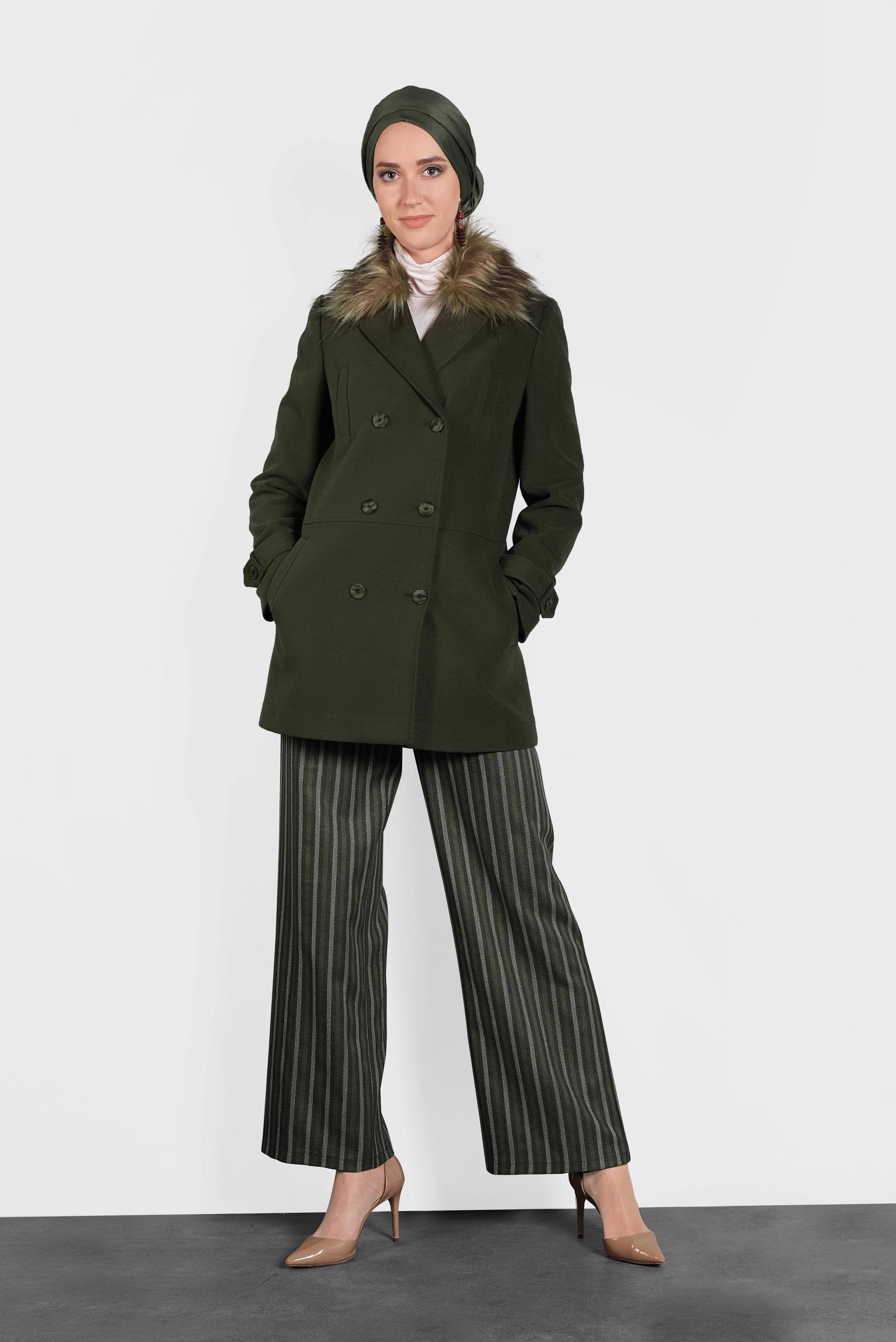 Tesettür giyim HAKİ YAKASI KÜRKLÜ KABAN 90043 