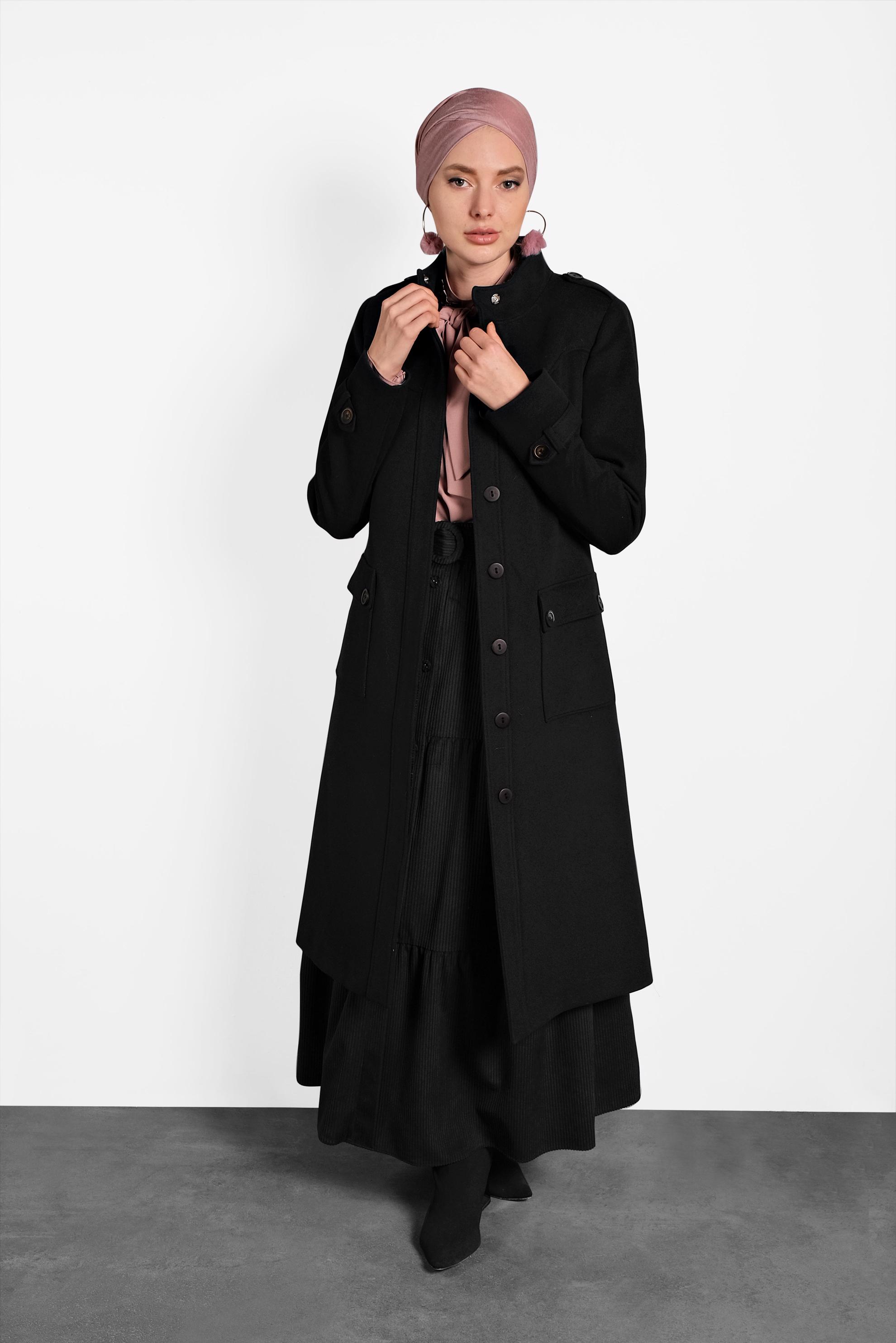 Tesettür giyim SİYAH KEMERLİ DÜĞMELİ KABAN 90045