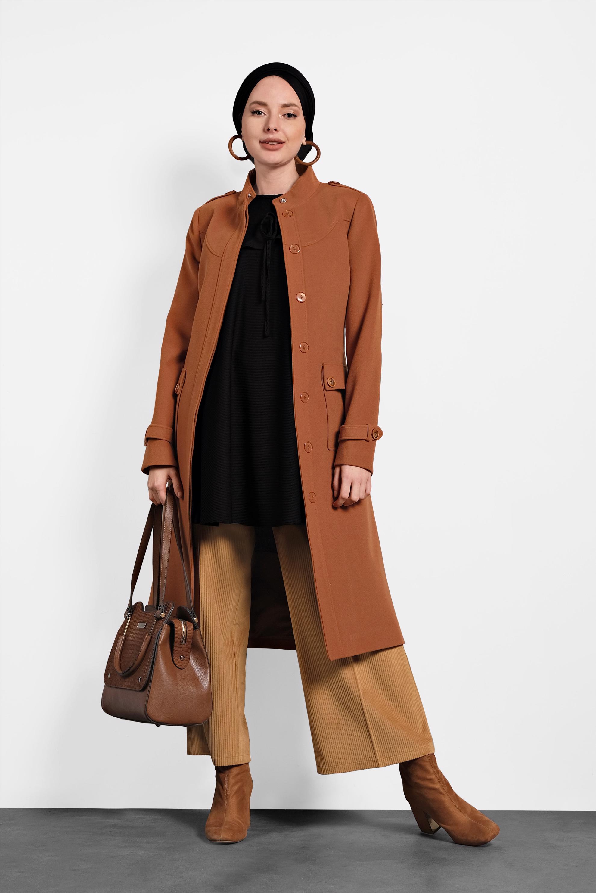 Tesettür giyim TABA KEMERLİ DÜĞMELİ KABAN 90045