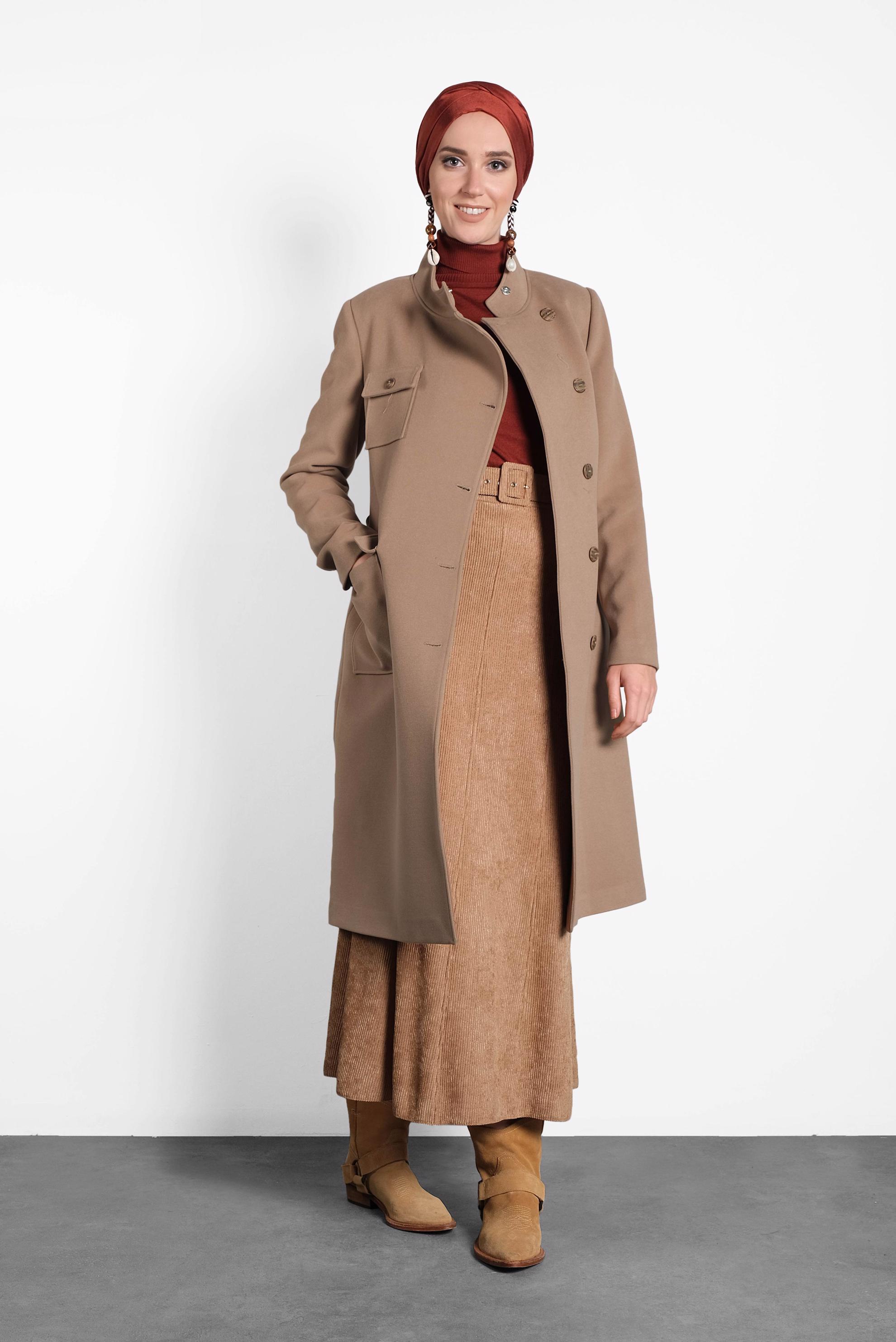 Tesettür giyim KAHVE DÜĞMELİ KEMERLİ KAŞE KABAN  90046 