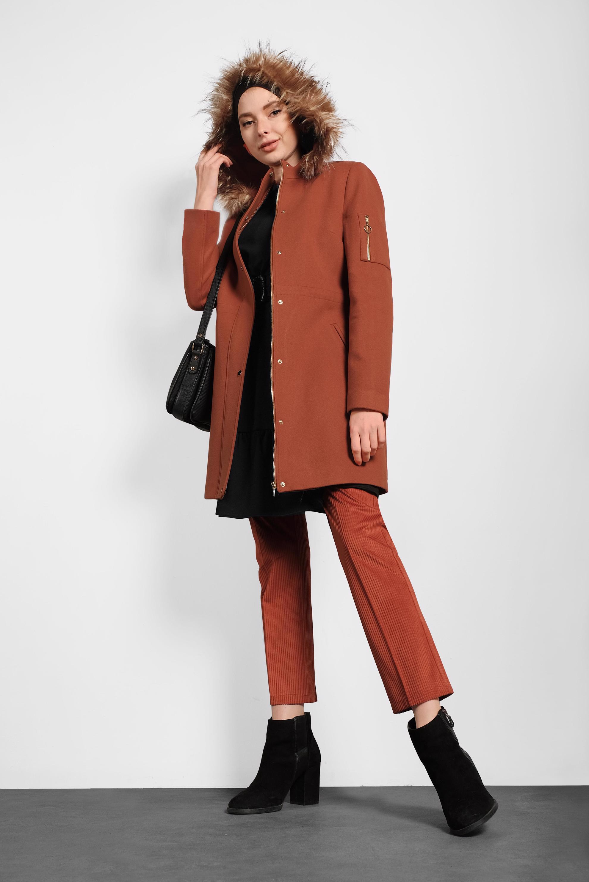 Tesettür giyim KAHVE FERMUAR DETAYLI KAPÜŞONLU KABAN 90050