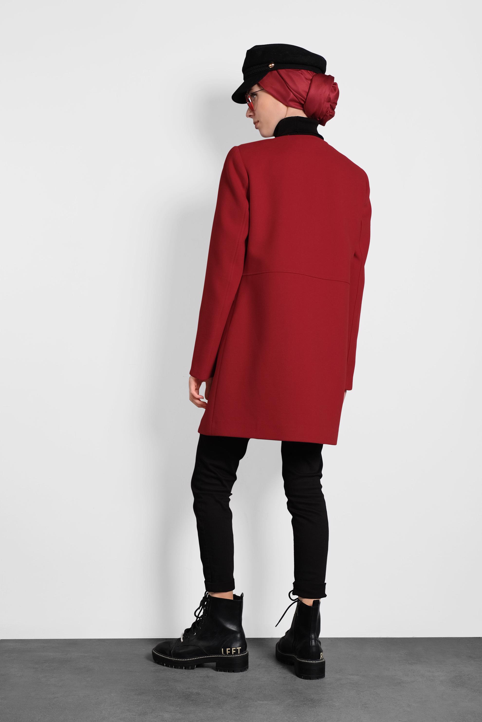 Tesettür giyim KIRMIZI BİSİKLET YAKA DÜĞMELİ KABAN 90051 