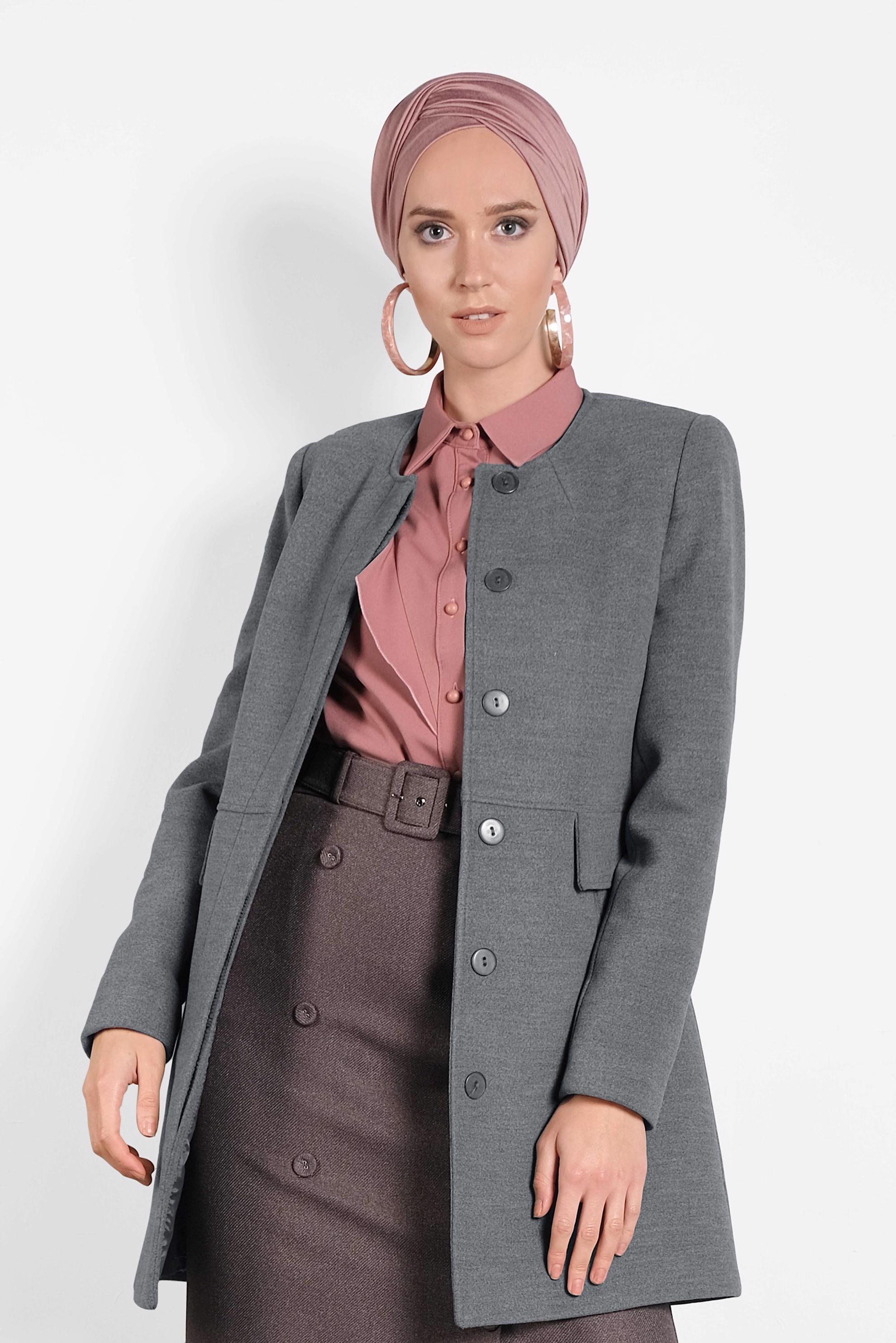 Tesettür giyim GRİ BİSİKLET YAKA DÜĞMELİ KABAN 90051 