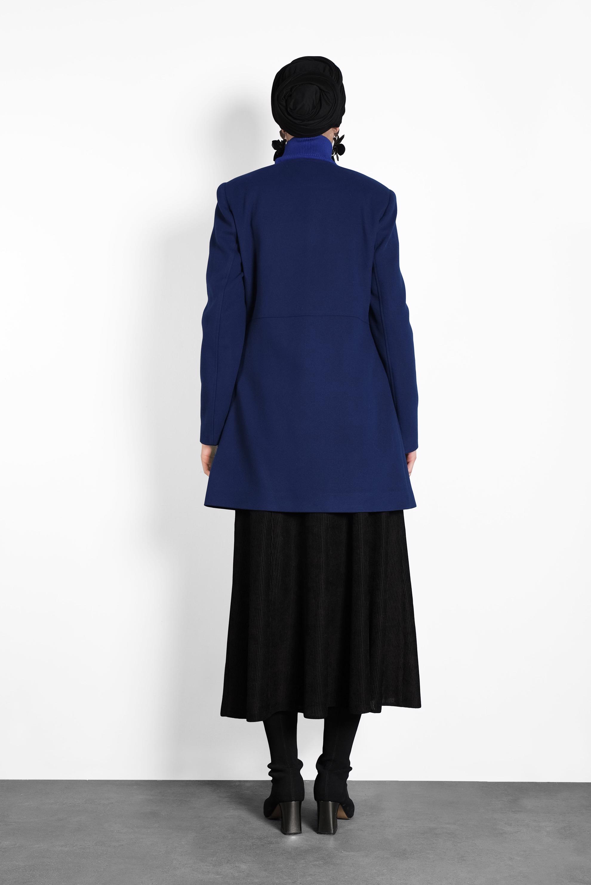 Tesettür giyim MAVİ BİSİKLET YAKA DÜĞMELİ KABAN 90051 