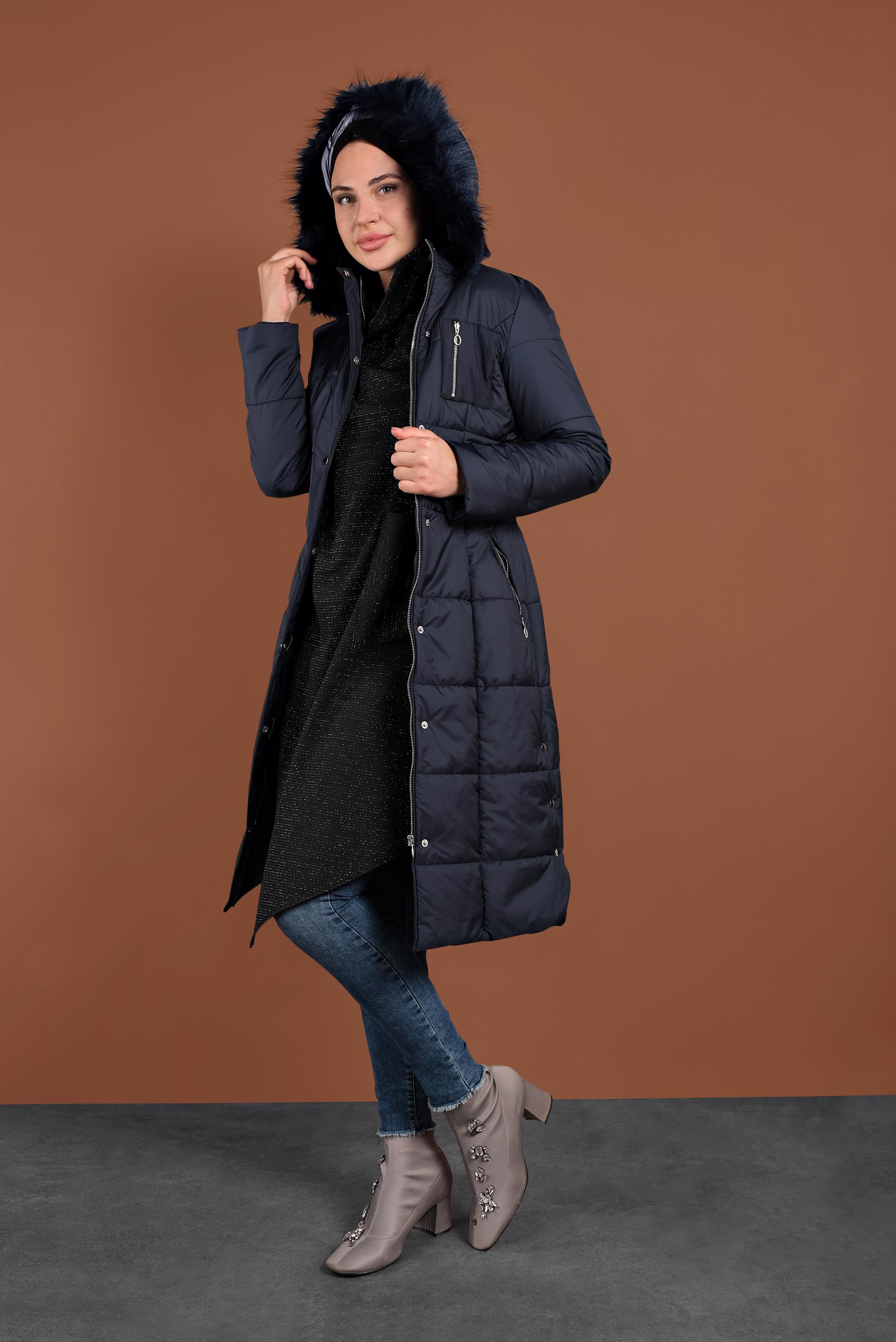 Tesettür giyim LACİVERT YANLARI ÇITÇITLI KAPİTONE KABAN 90056 