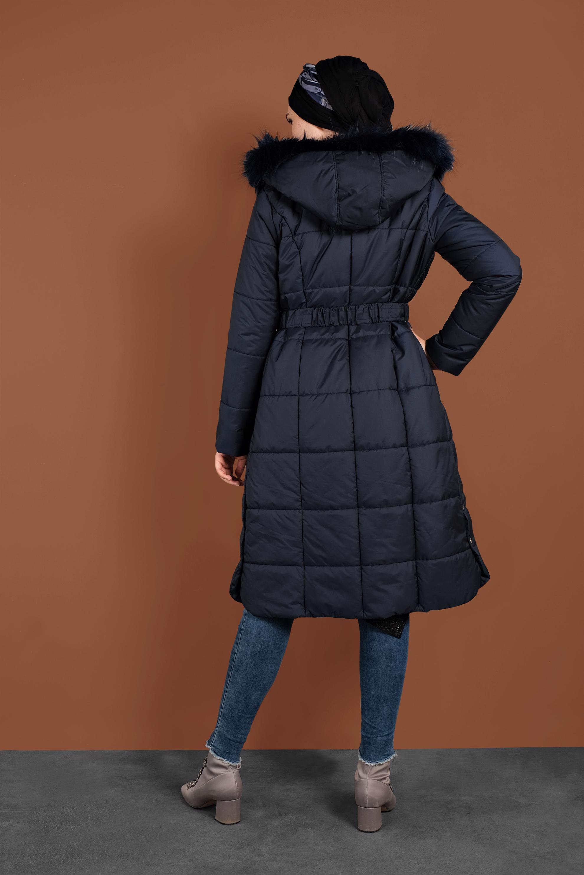 Tesettür giyim LACİVERT YANLARI ÇITÇITLI KAPİTONE KABAN 90056 