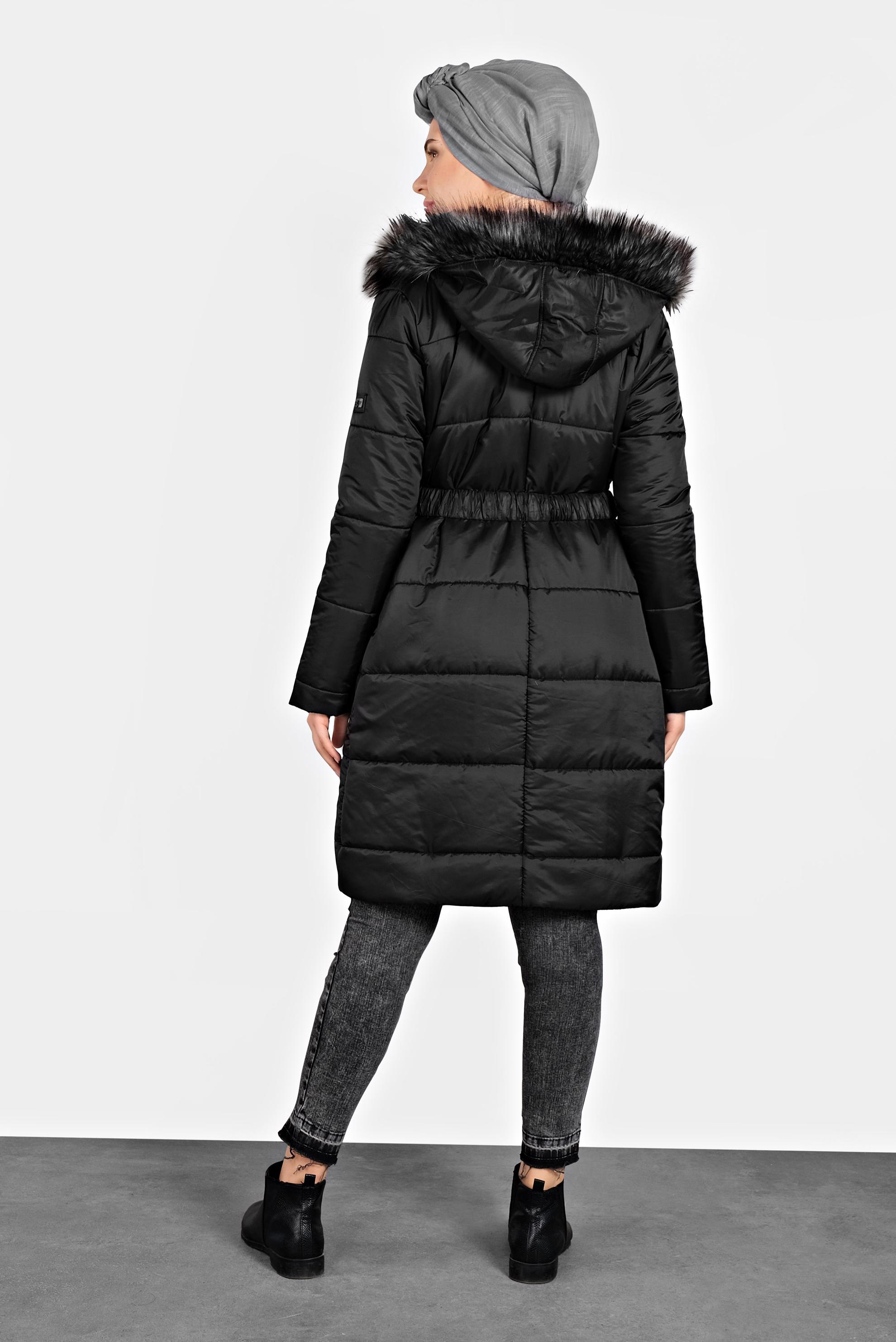 Tesettür giyim SİYAH KEMERLİ ŞİŞME KABAN 90058