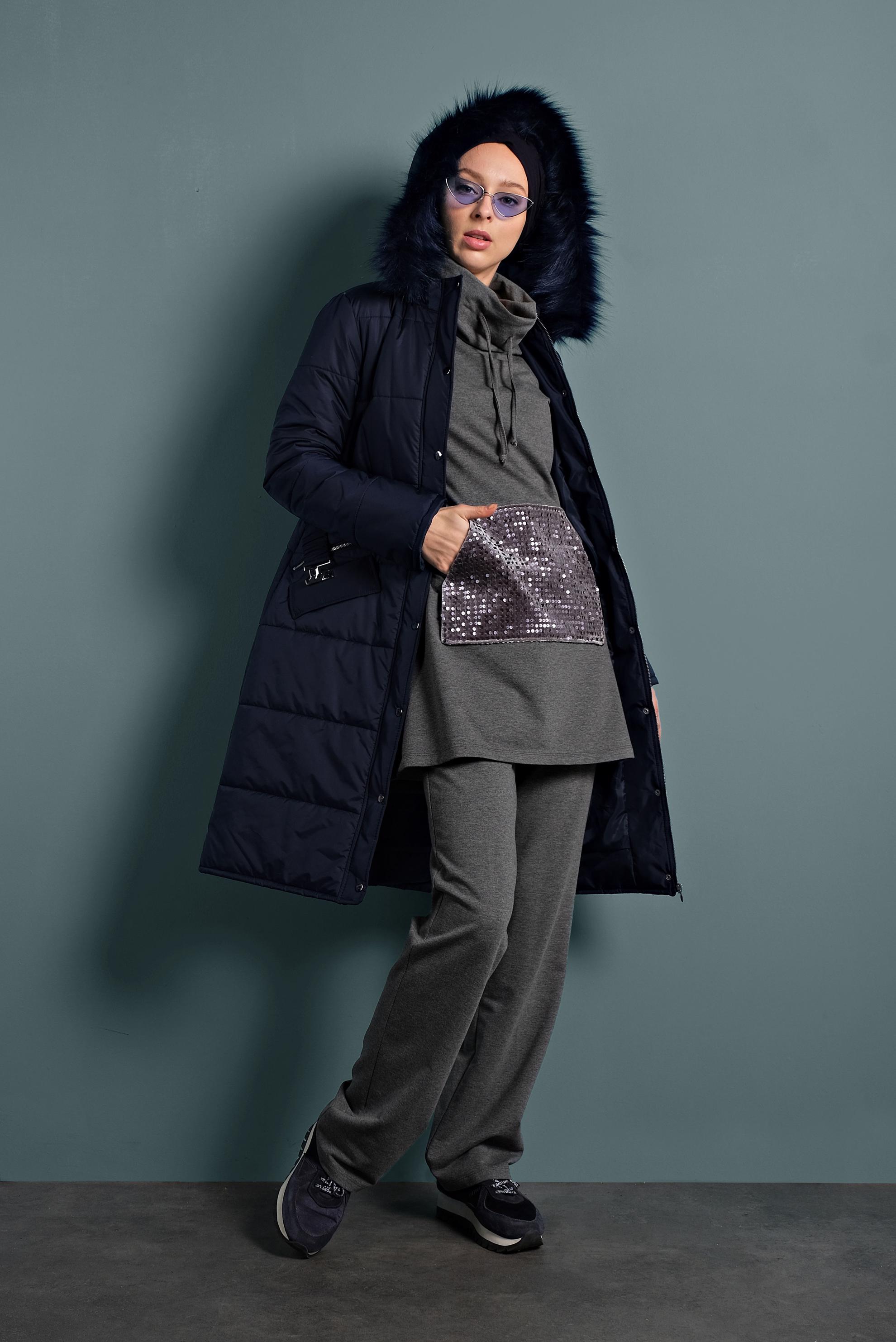 Hijab clothing NAVY BLUE BELTED PUFFER COAT 90058