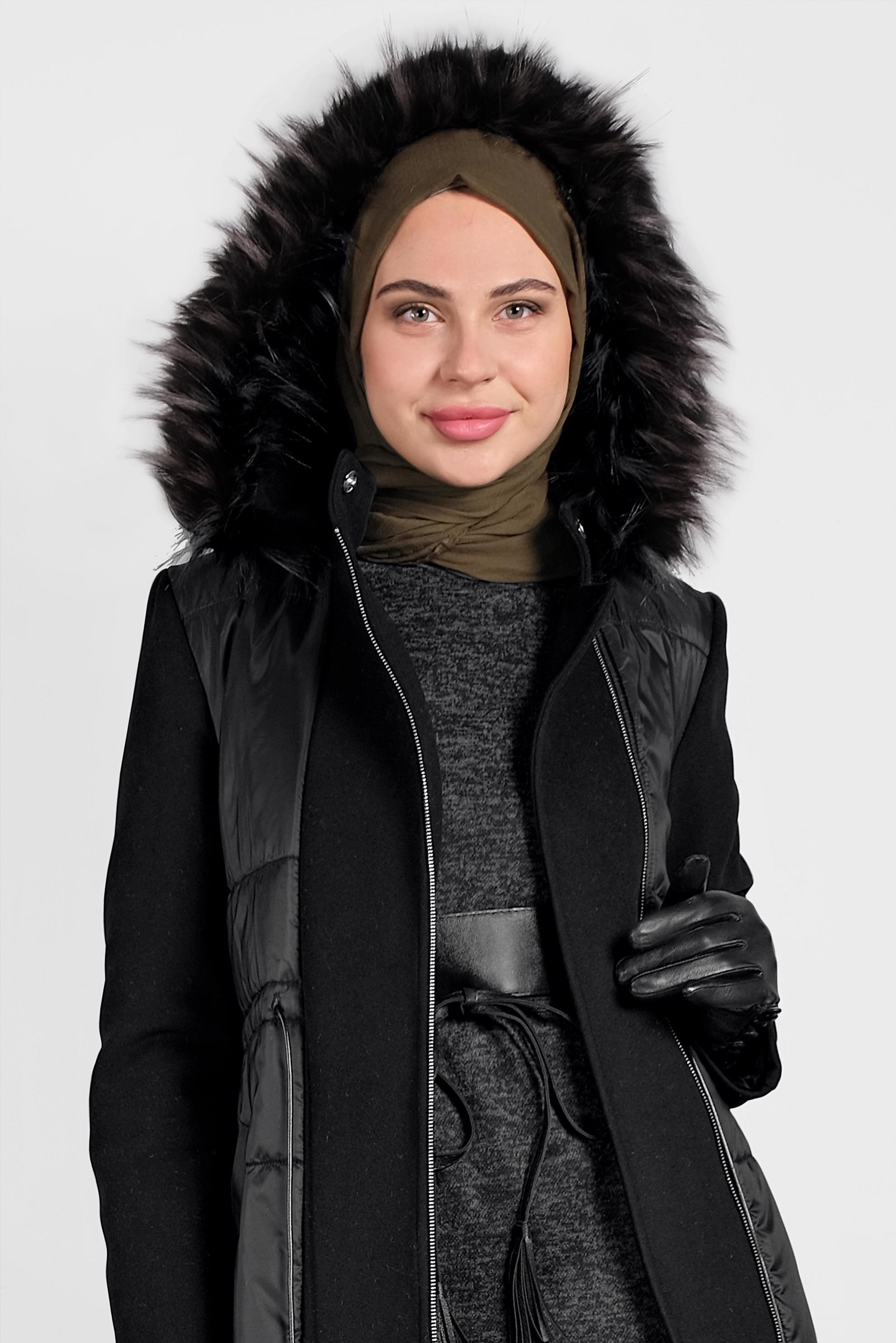 Tesettür giyim SİYAH BELİ BAĞCIKLI KAPİTONE KABAN 90063