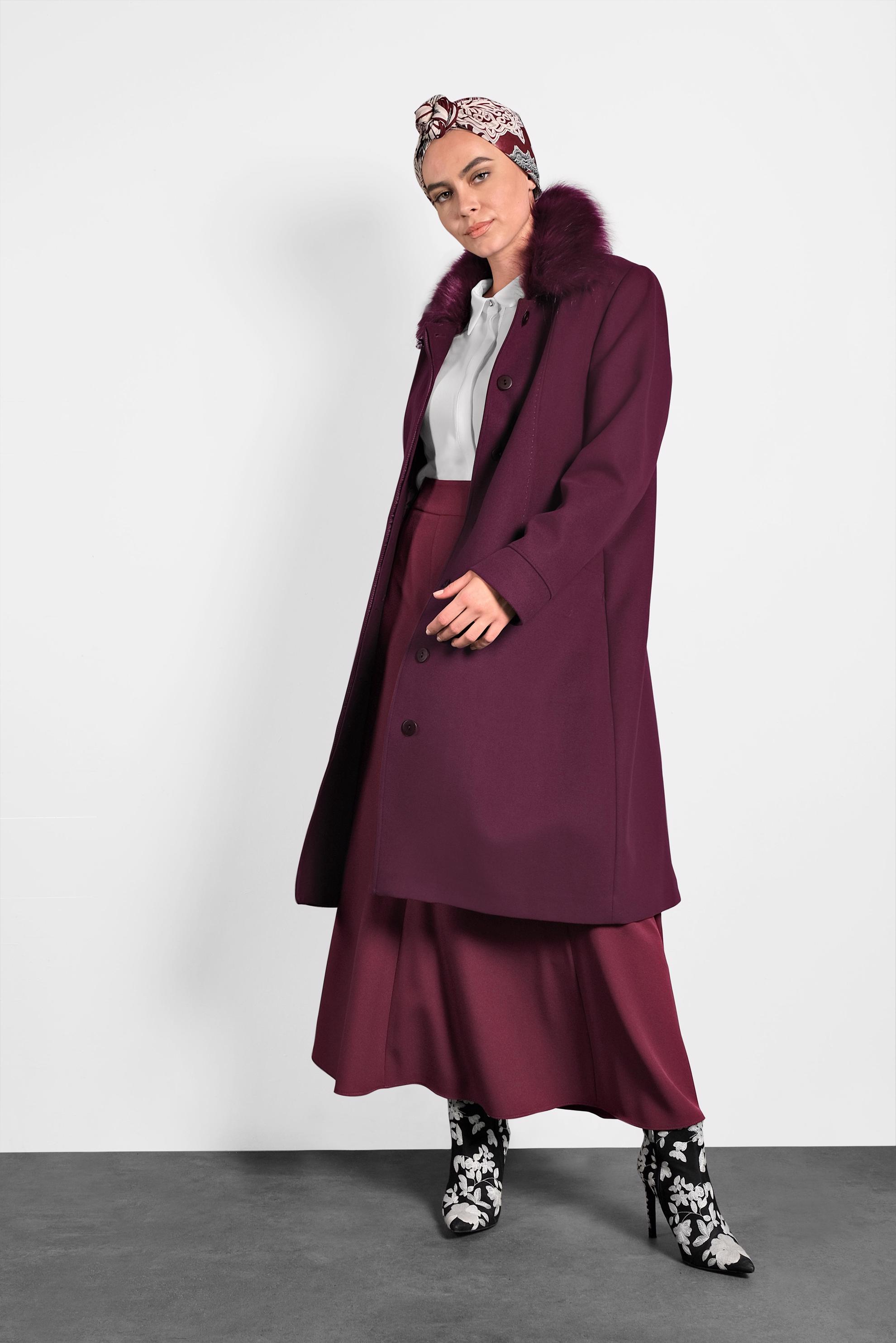 Hijab clothing CLARET RED FAUX-FUR COLLAR COAT 90070