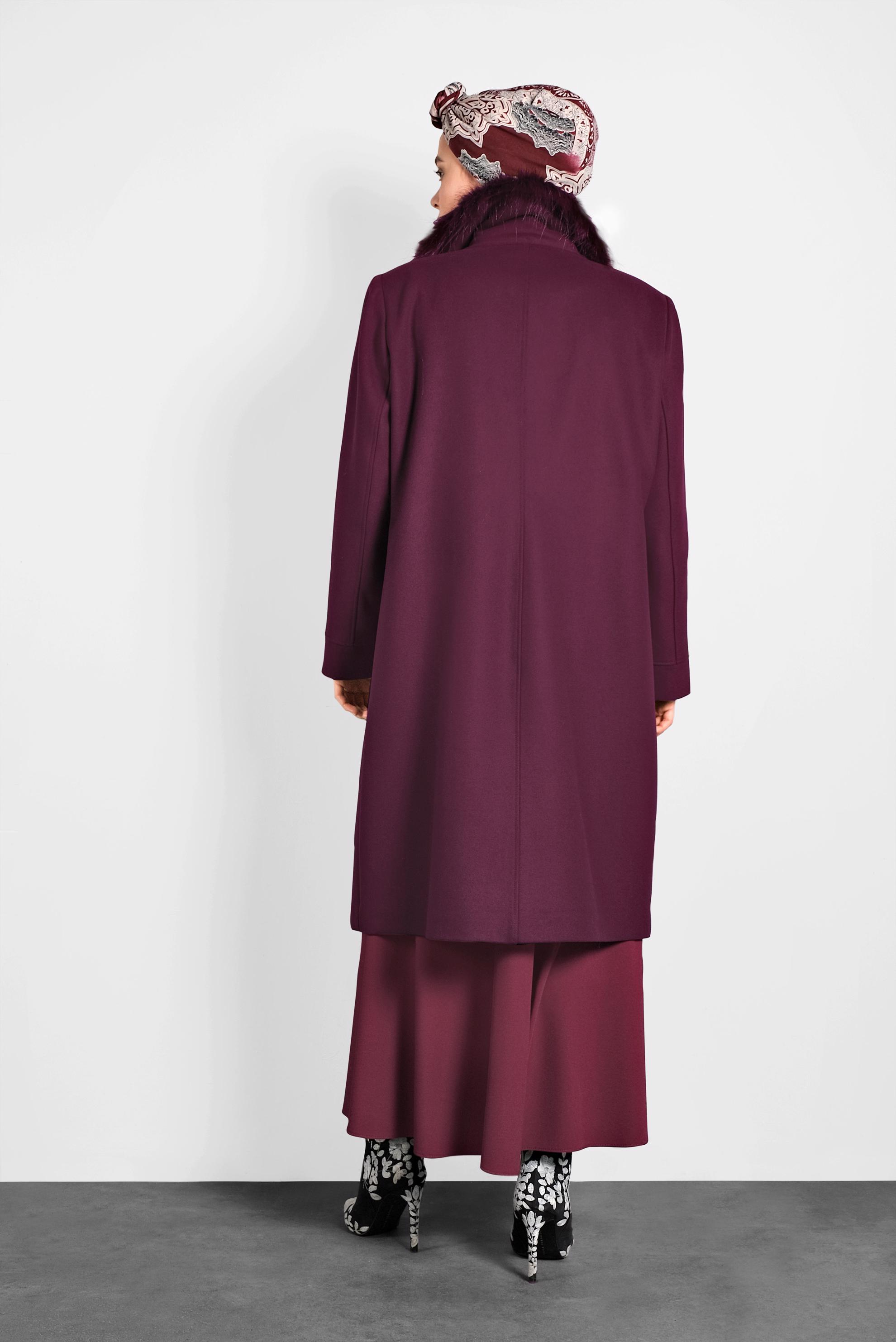 Hijab clothing CLARET RED FAUX-FUR COLLAR COAT 90070