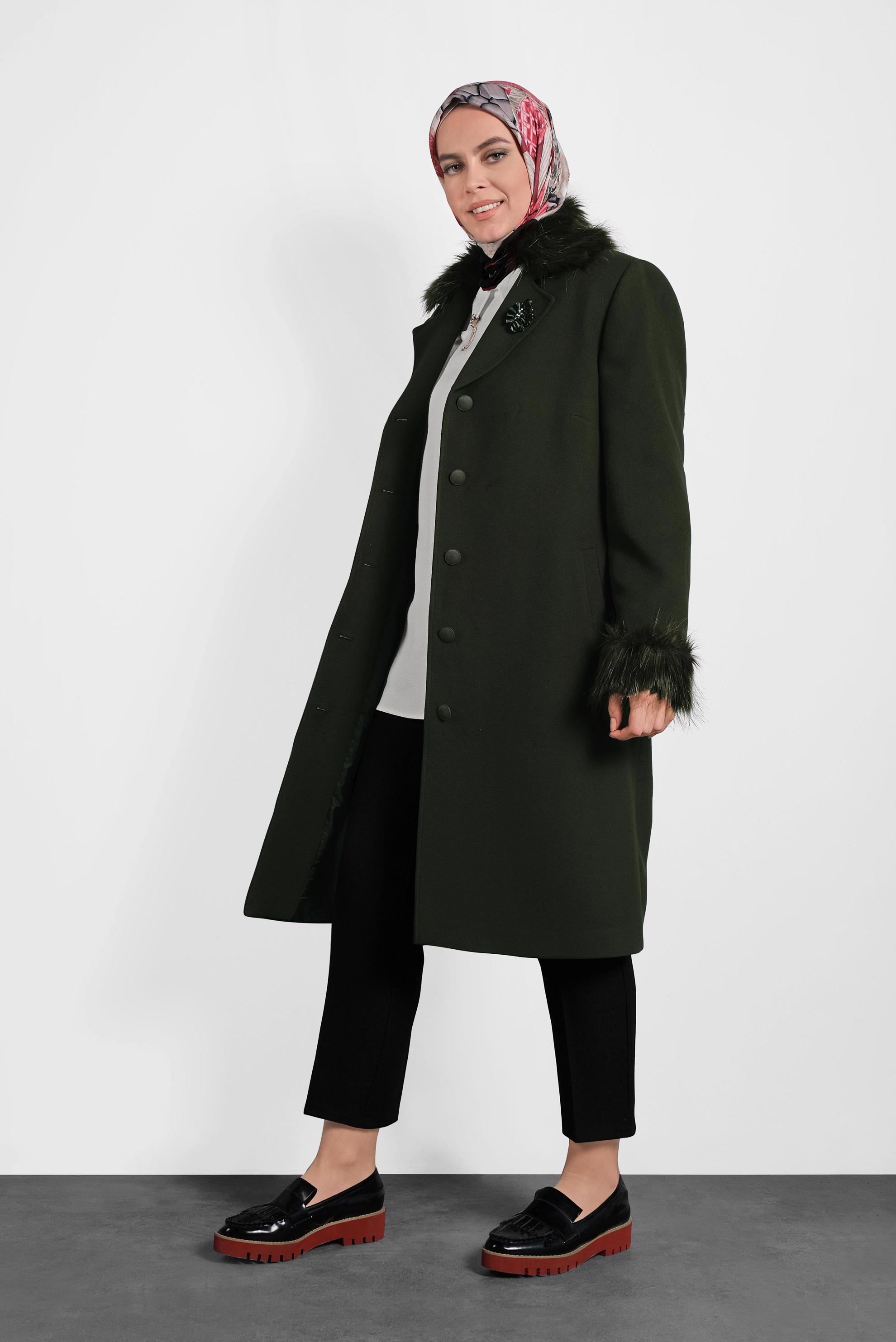 Hijab clothing KHAKI FAUX-FUR DETAILED COAT 90072 
