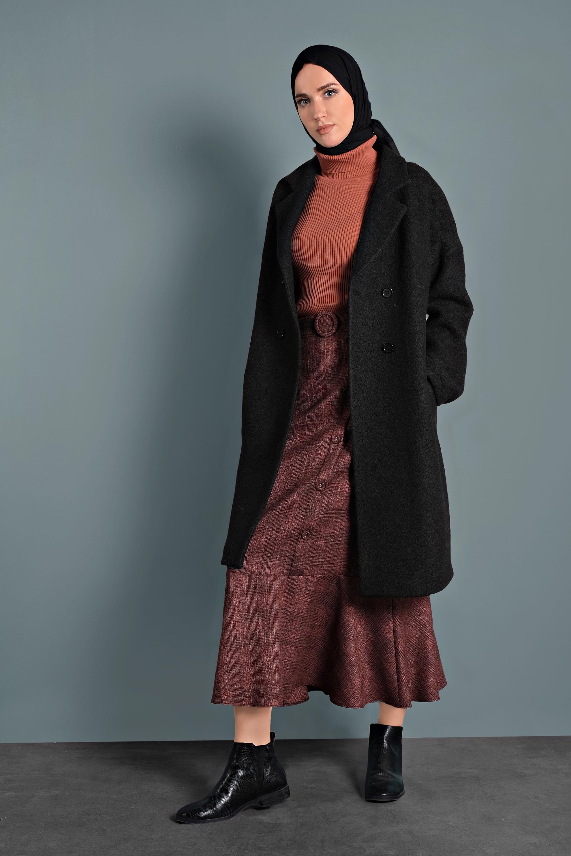 Tesettür giyim SİYAH KLASİK DÜĞMELİ KABAN 90073