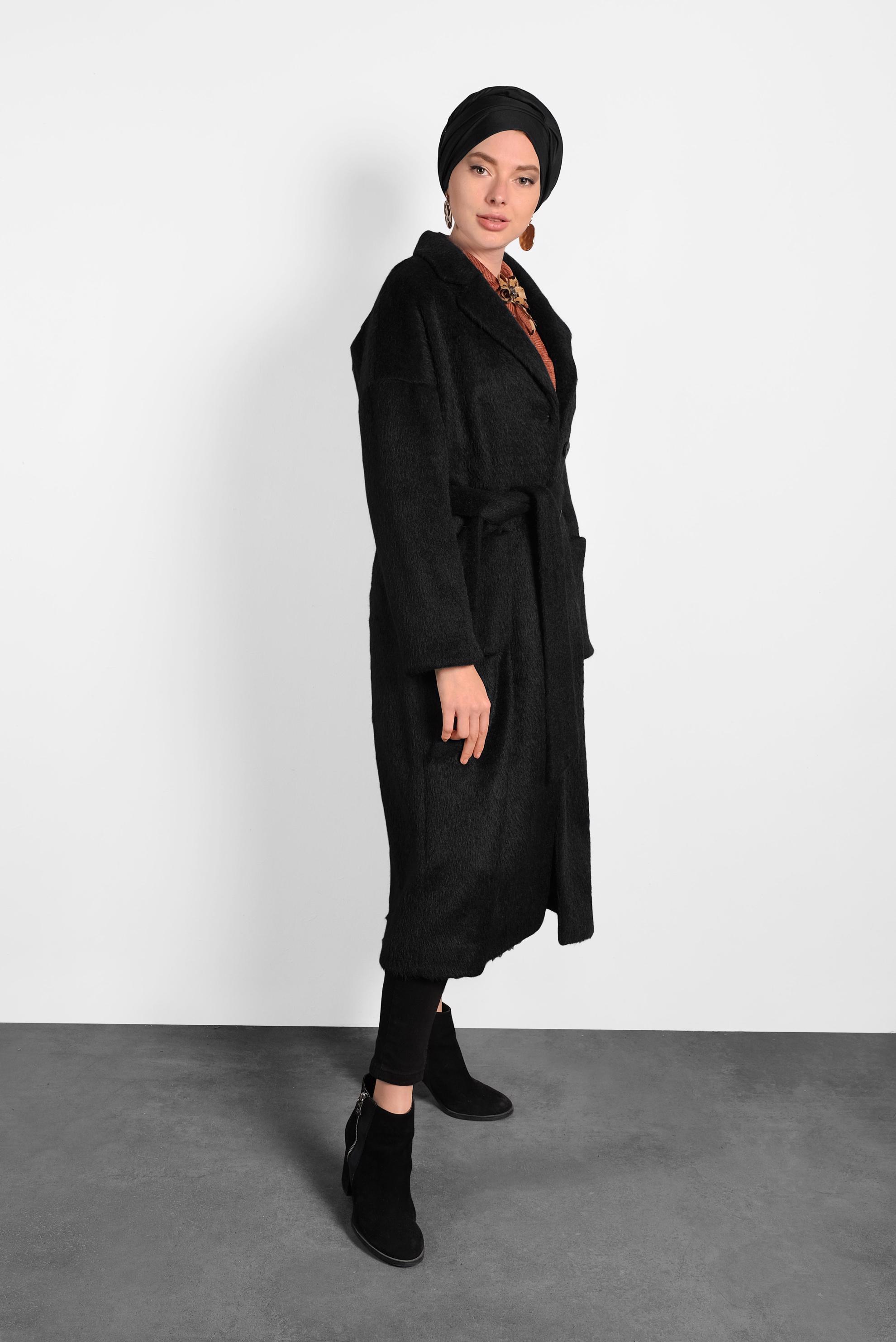 Tesettür giyim SİYAH KLASİK DÜĞMELİ KABAN 90074 