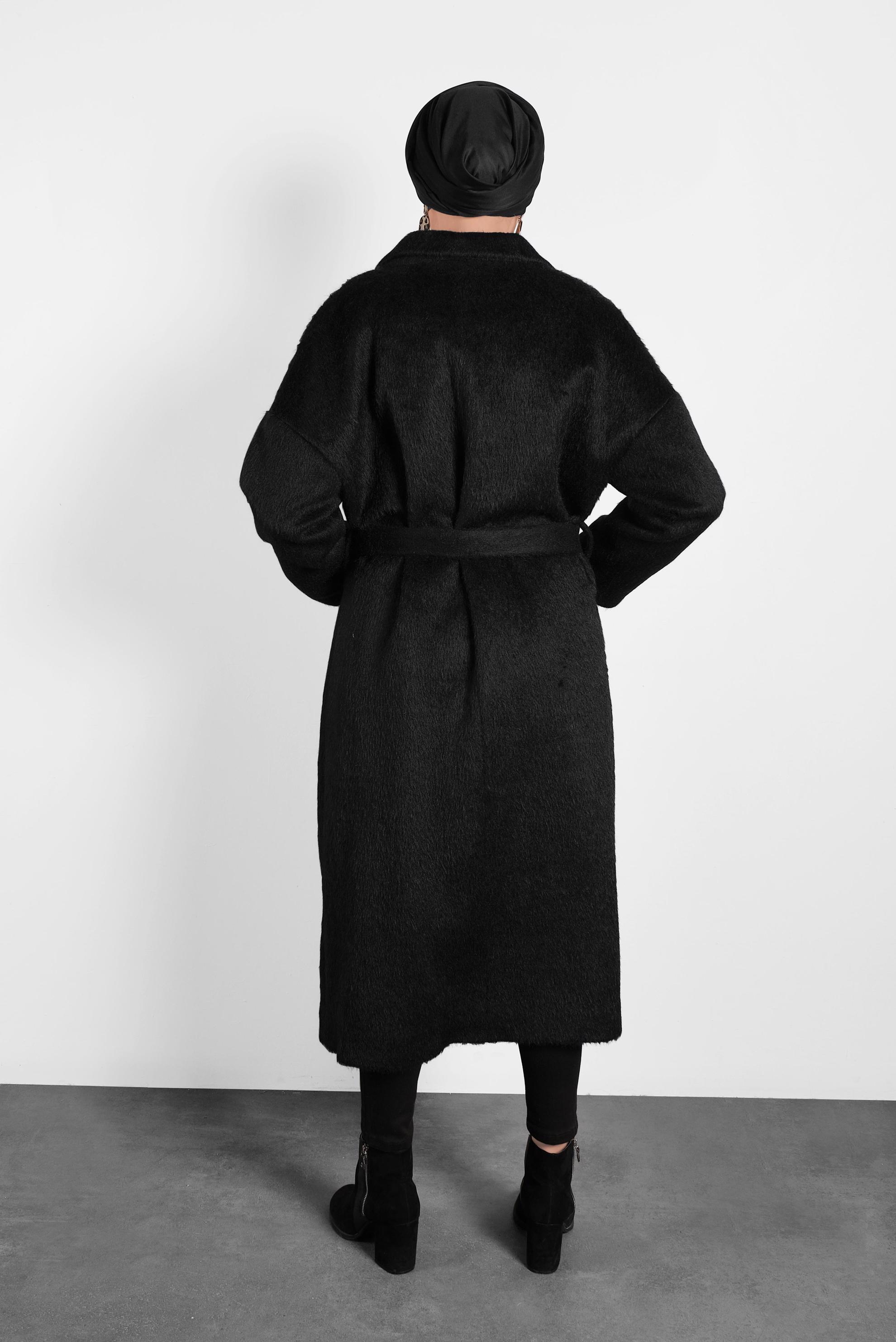 Tesettür giyim SİYAH KLASİK DÜĞMELİ KABAN 90074 