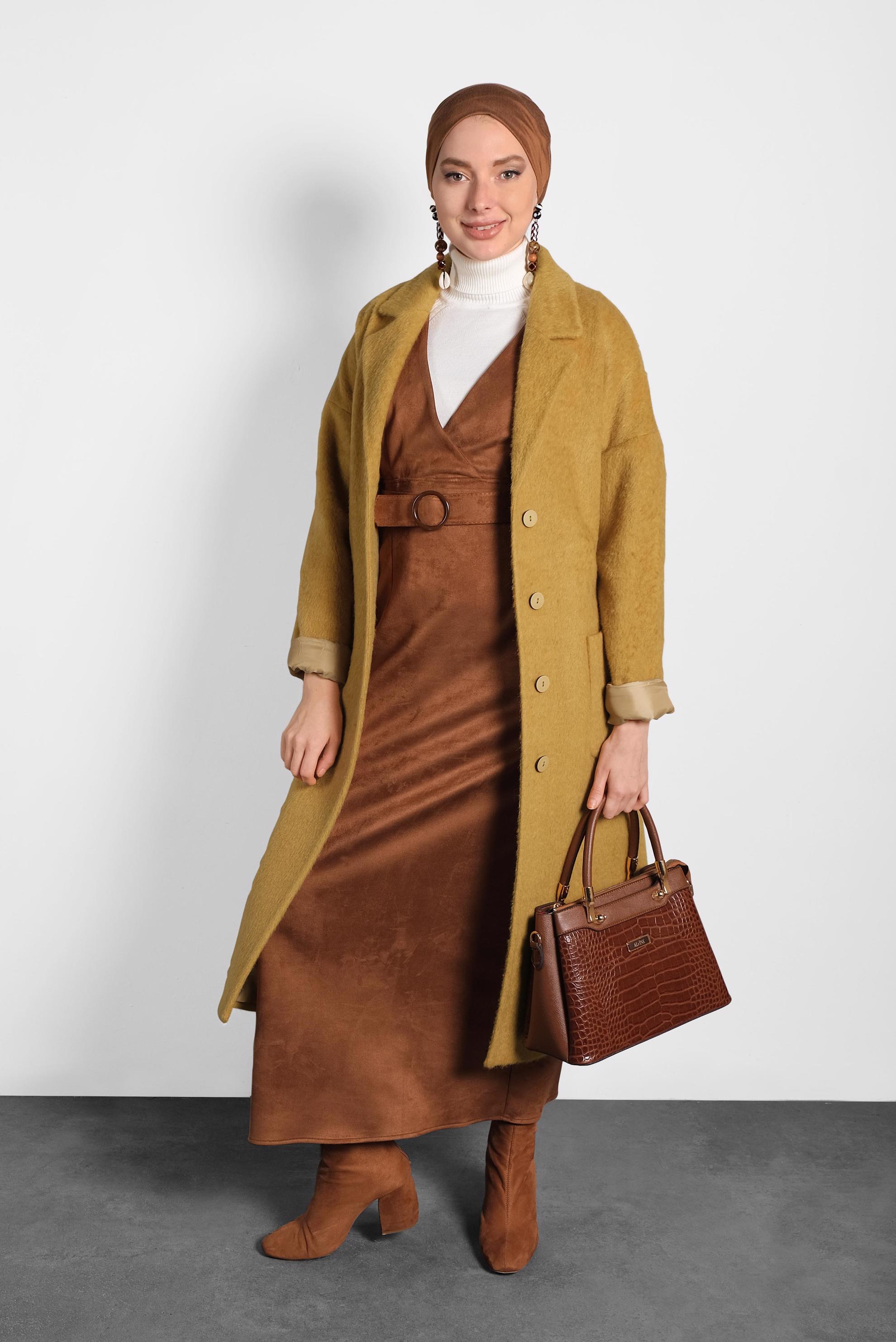 Tesettür giyim SARI KLASİK DÜĞMELİ KABAN 90074 