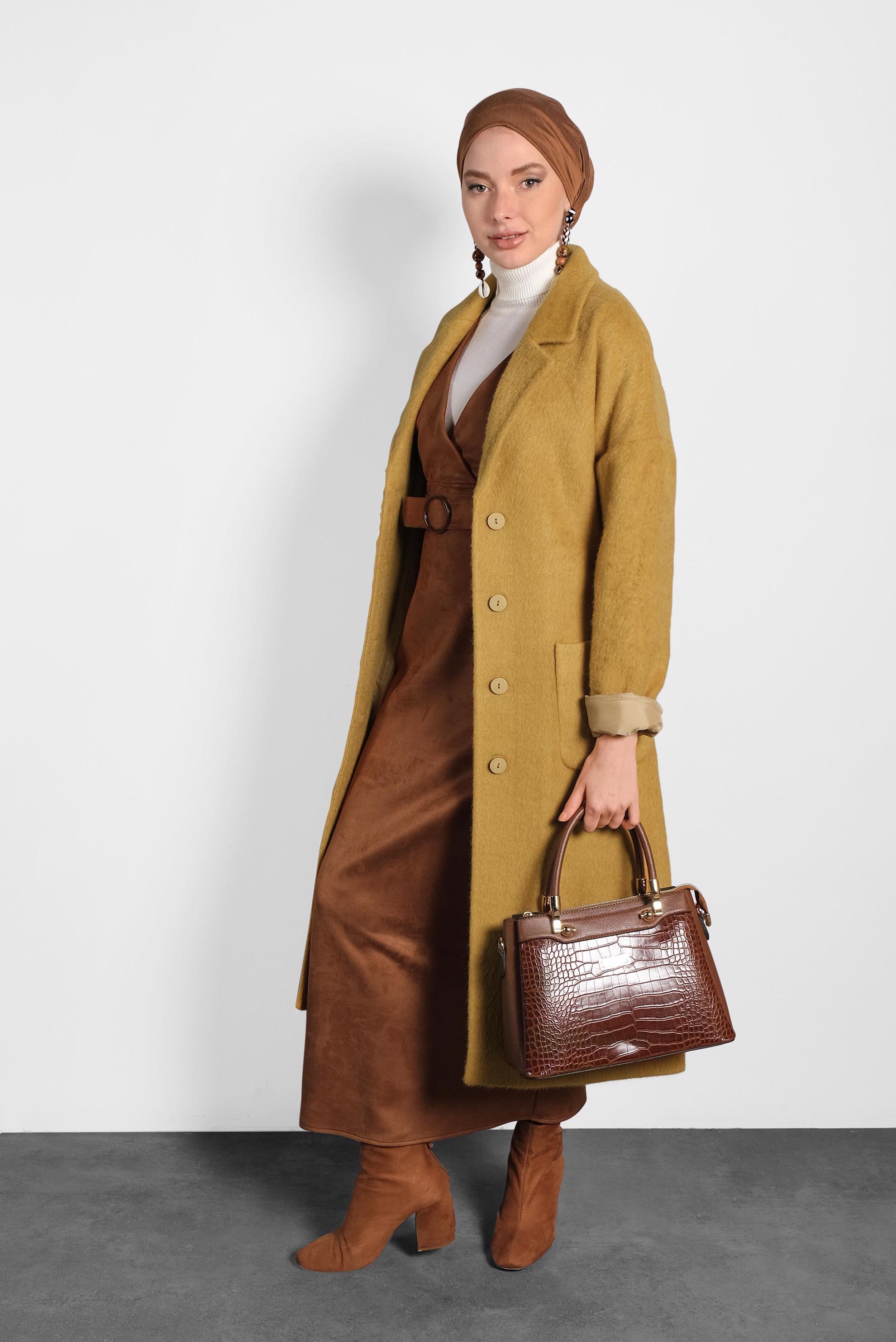 Tesettür giyim SARI KLASİK DÜĞMELİ KABAN 90074 