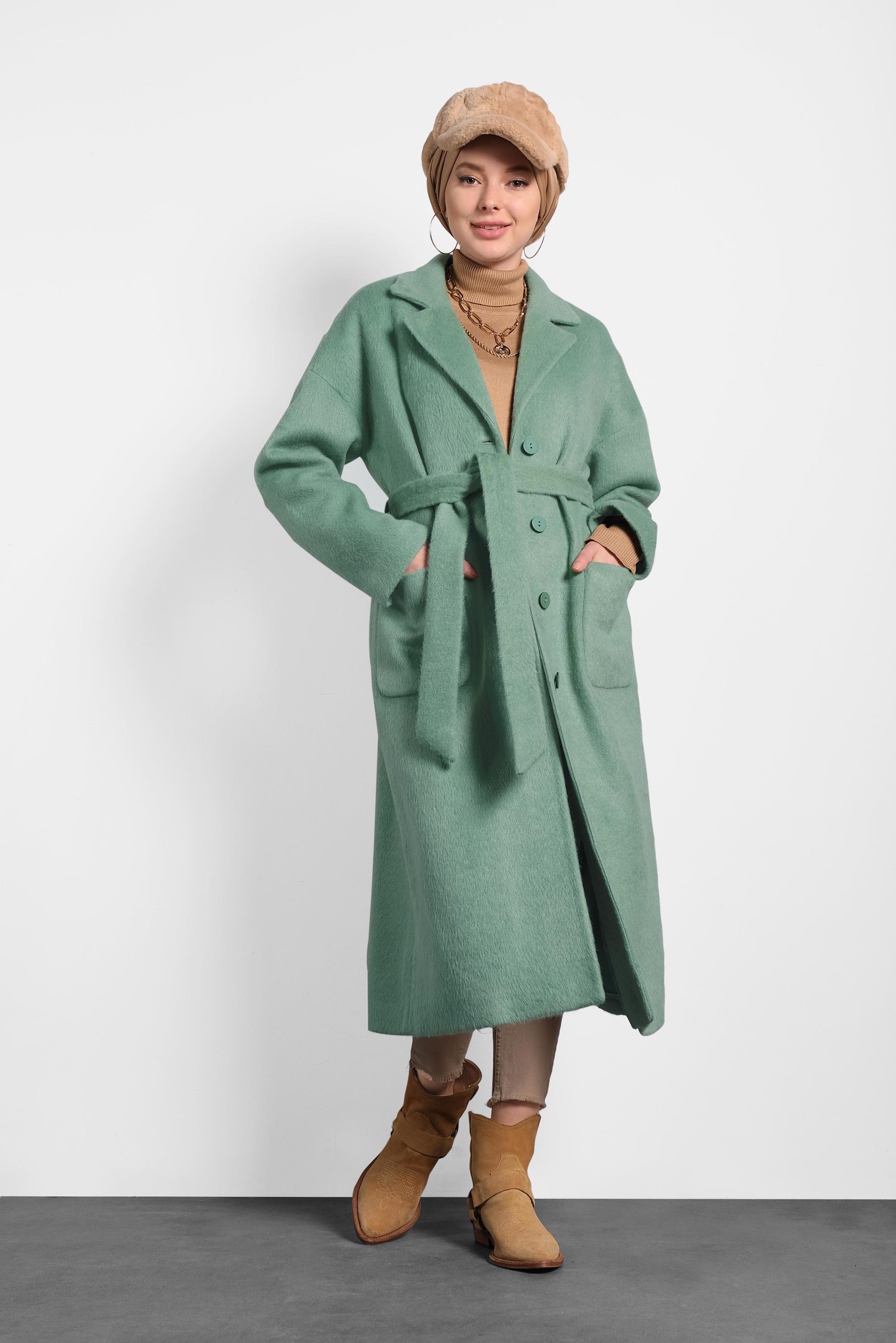 Tesettür giyim YEŞİL KLASİK DÜĞMELİ KABAN 90074 