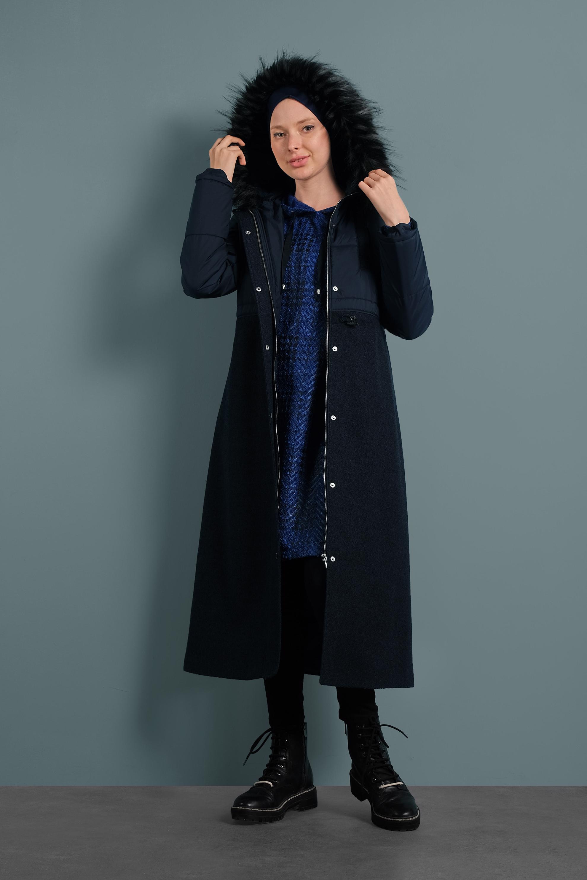 Tesettür giyim LACİVERT KAPÜŞONLU KABAN 90075