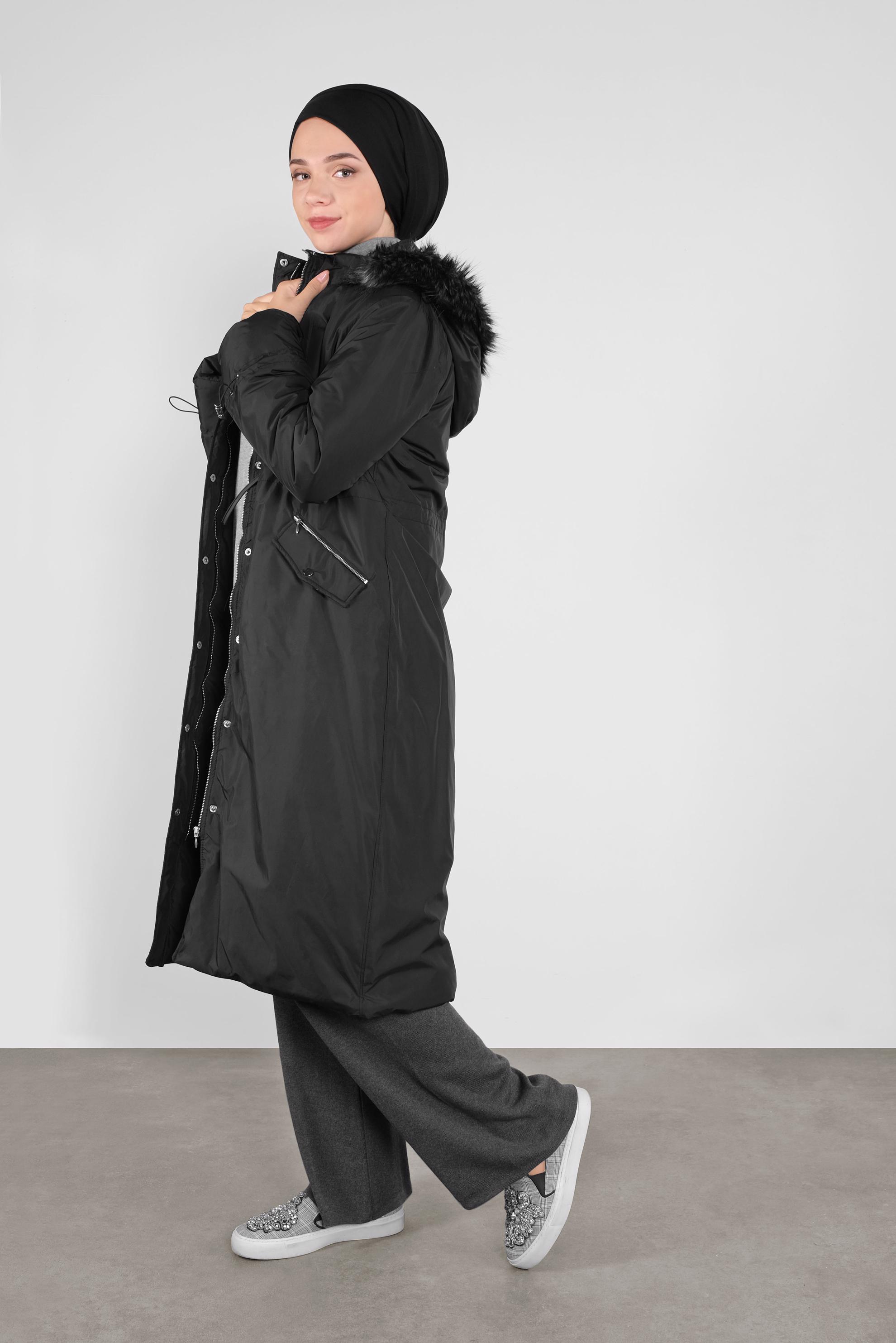 Tesettür giyim SİYAH BELİ BAĞCIKLI KAPÜŞONLU KABAN 90083 