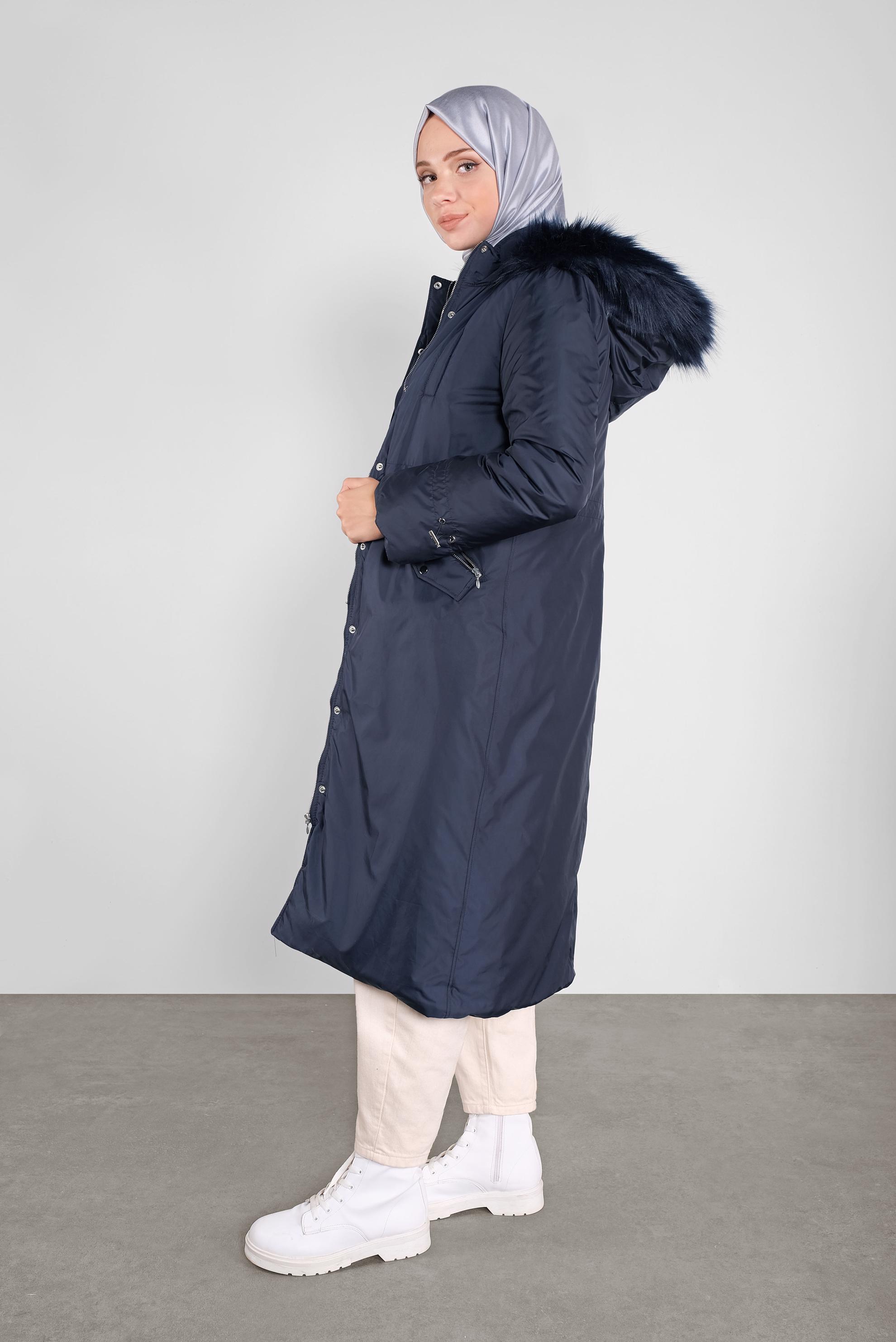 Tesettür giyim LACİVERT BELİ BAĞCIKLI KAPÜŞONLU KABAN 90083 