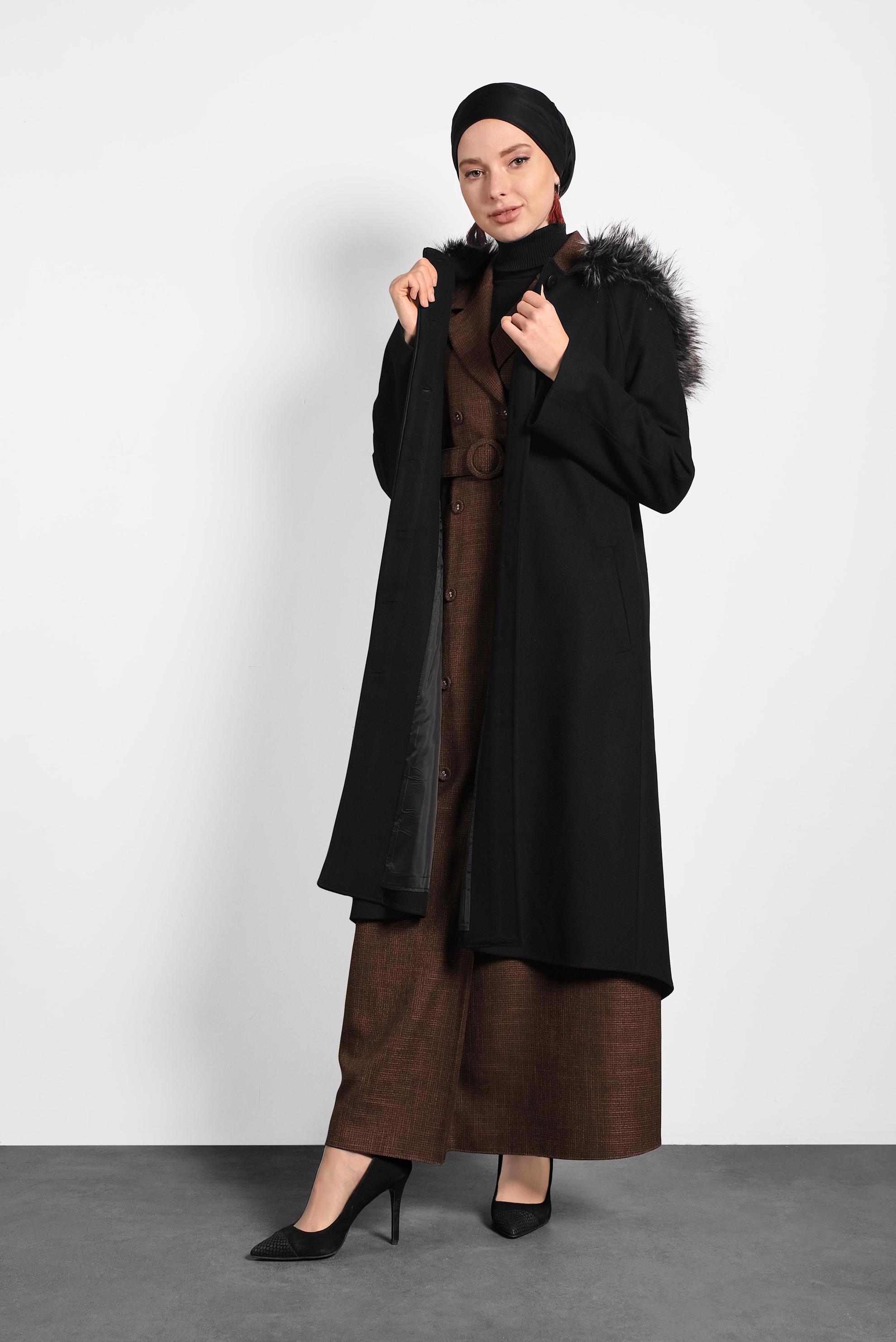 Tesettür giyim SİYAH KAPÜŞONLU KABAN 90084 