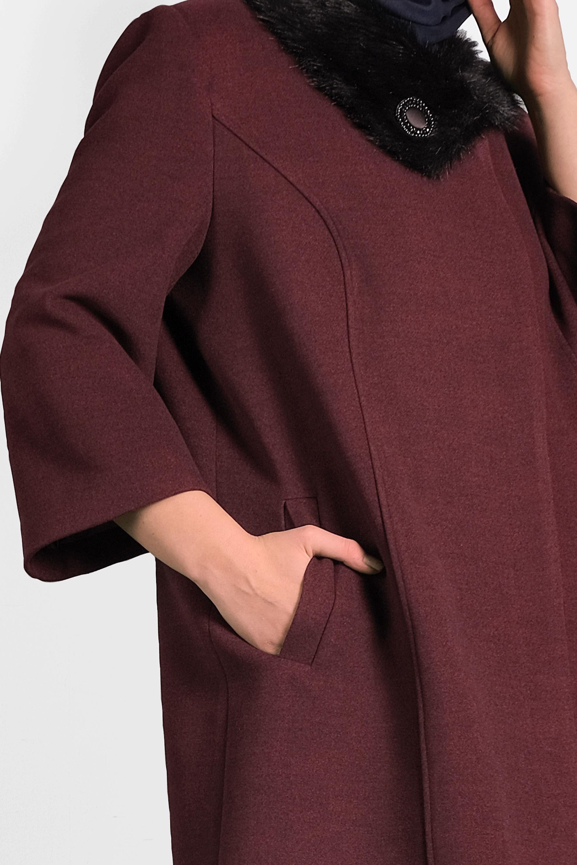 Tesettür giyim BORDO TRUVAKAR KOL KÜRKLÜ KABAN 90086 