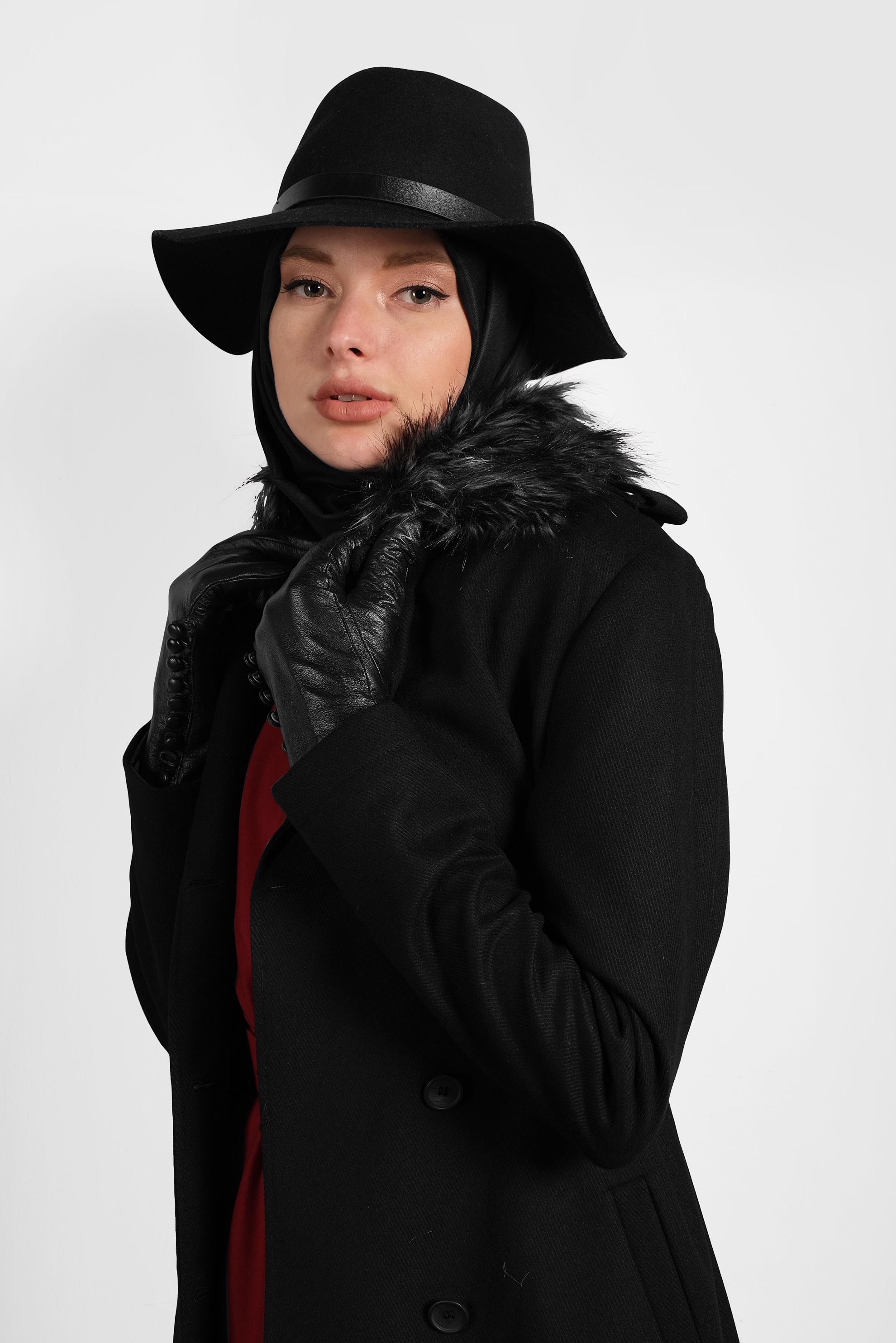 Tesettür giyim SİYAH KUŞAKLI DÜĞMELİ KABAN 90087 