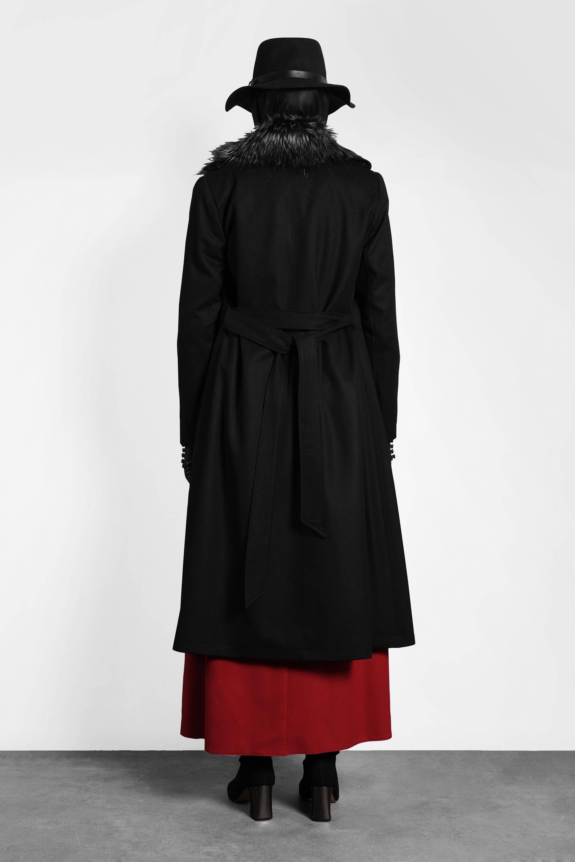 Tesettür giyim SİYAH KUŞAKLI DÜĞMELİ KABAN 90087 