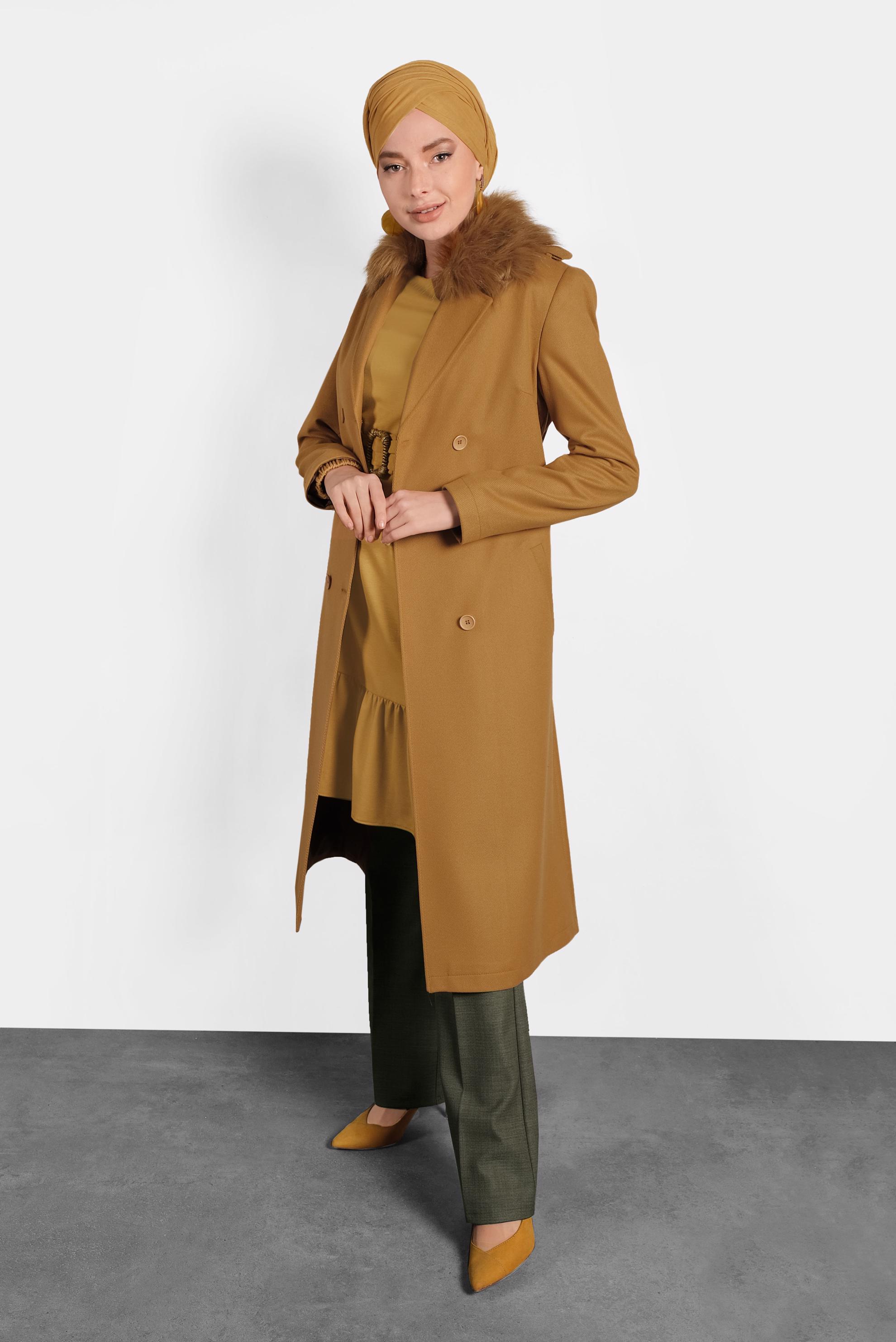 Tesettür giyim SARI KUŞAKLI DÜĞMELİ KABAN 90087 