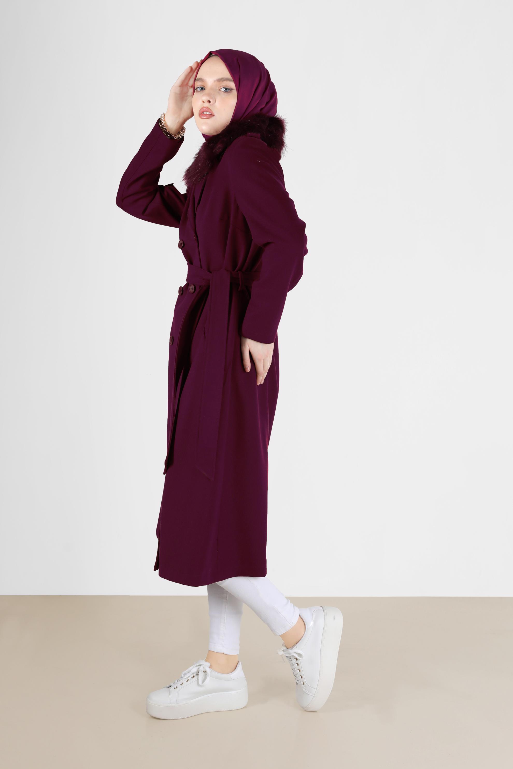 Tesettür giyim MOR KUŞAKLI DÜĞMELİ KABAN 90087 