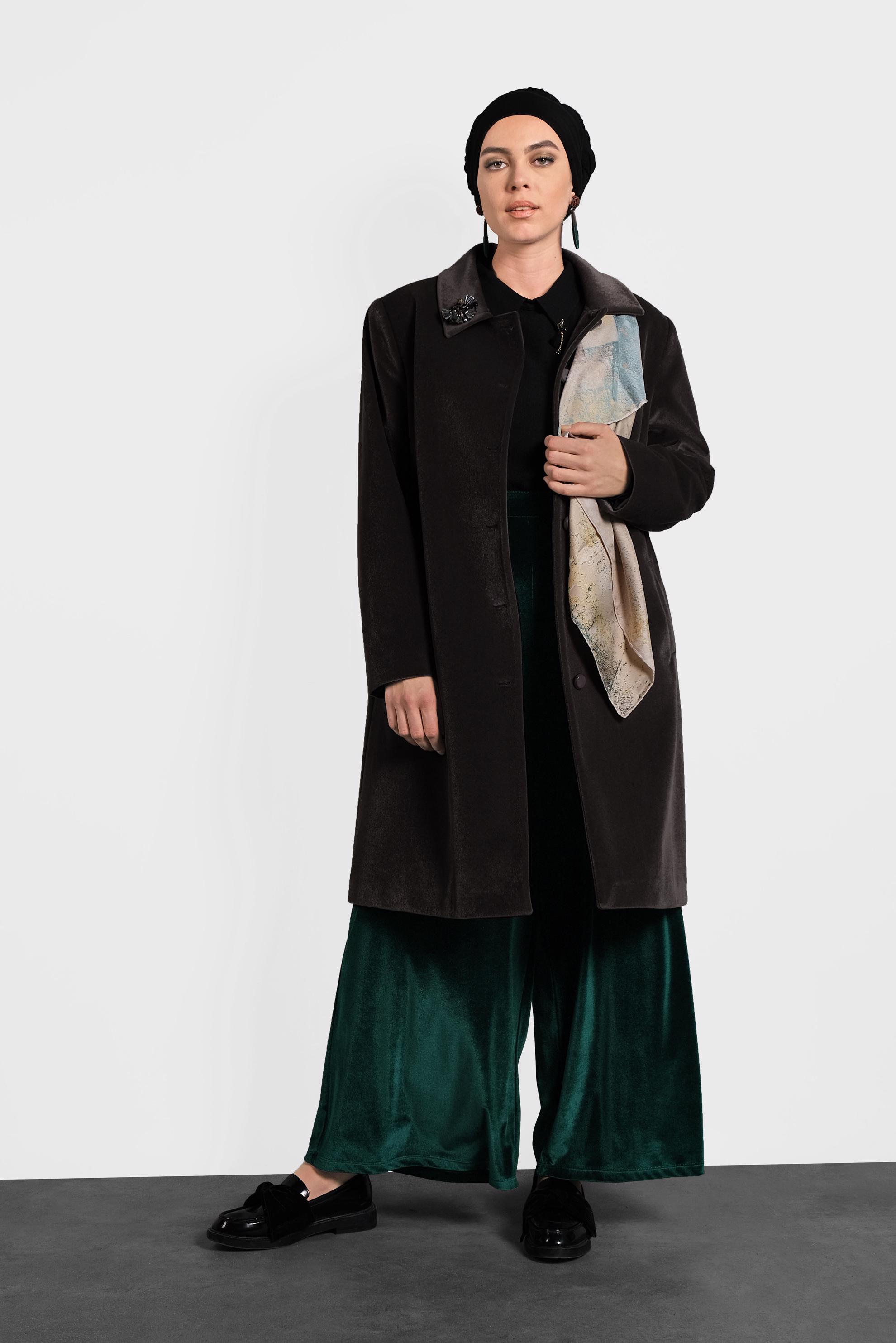 Tesettür giyim GRİ KADİFE KABAN 90089 