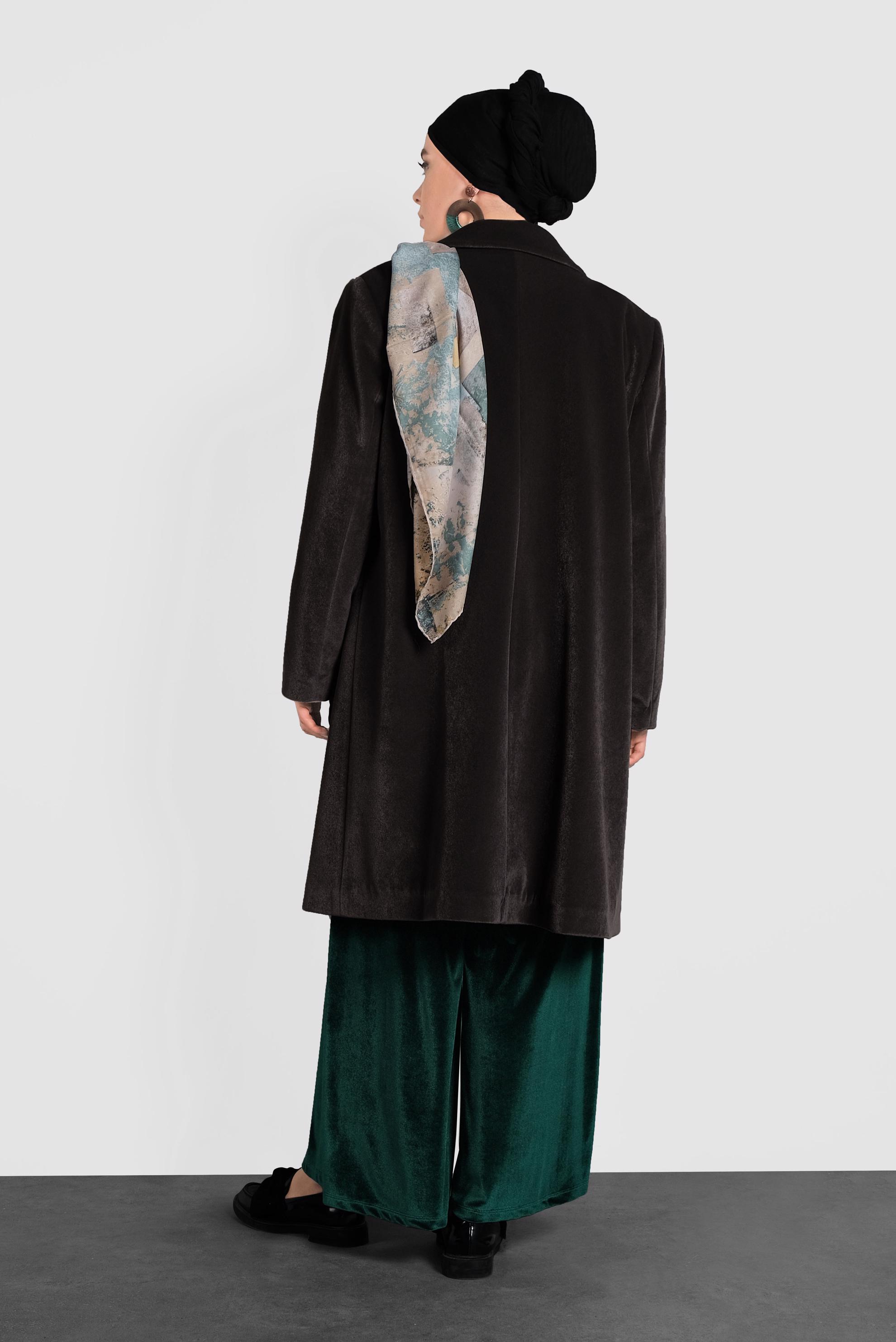 Tesettür giyim GRİ KADİFE KABAN 90089 