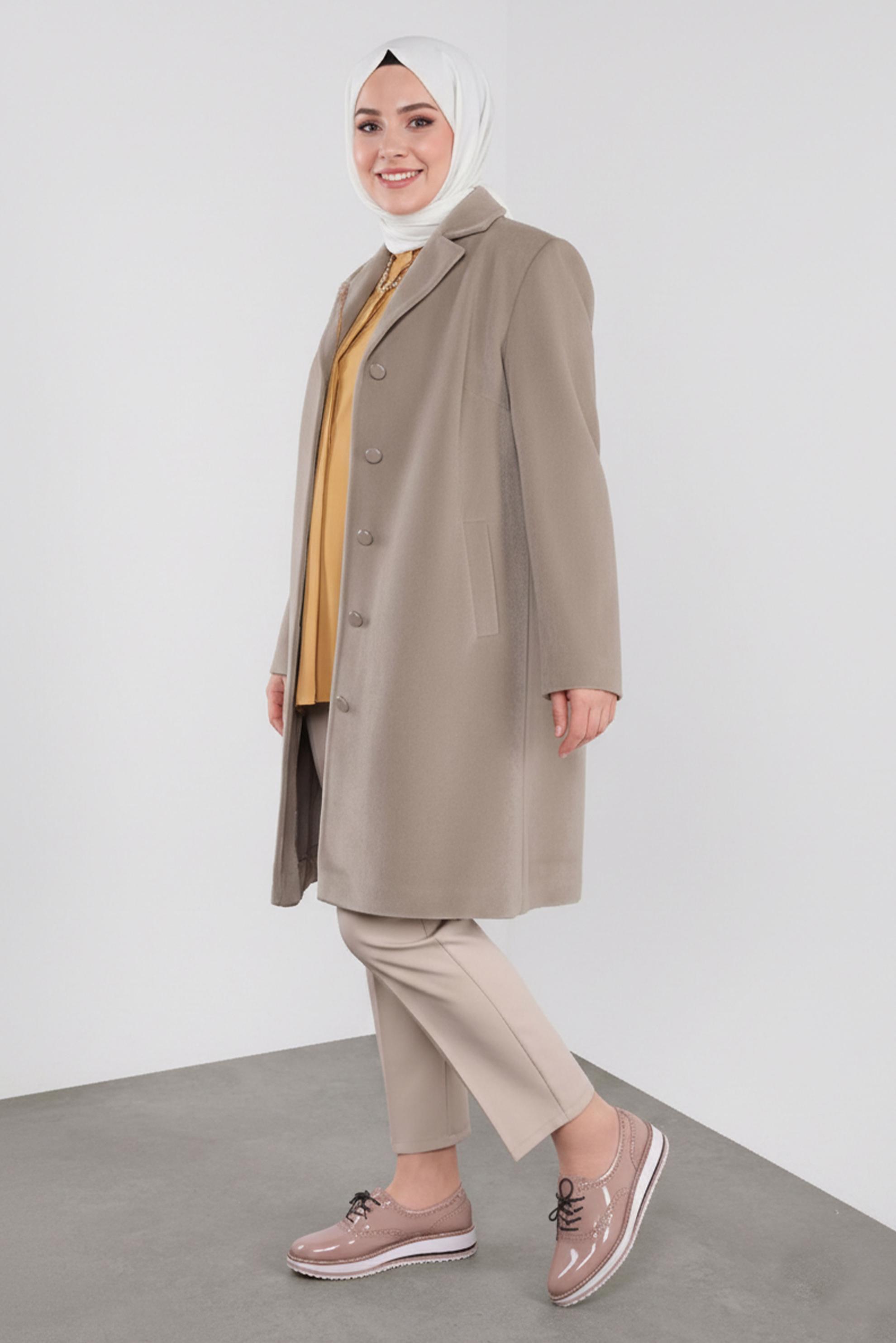 Tesettür giyim BEJ YAKASI BROŞLU KABAN 90090