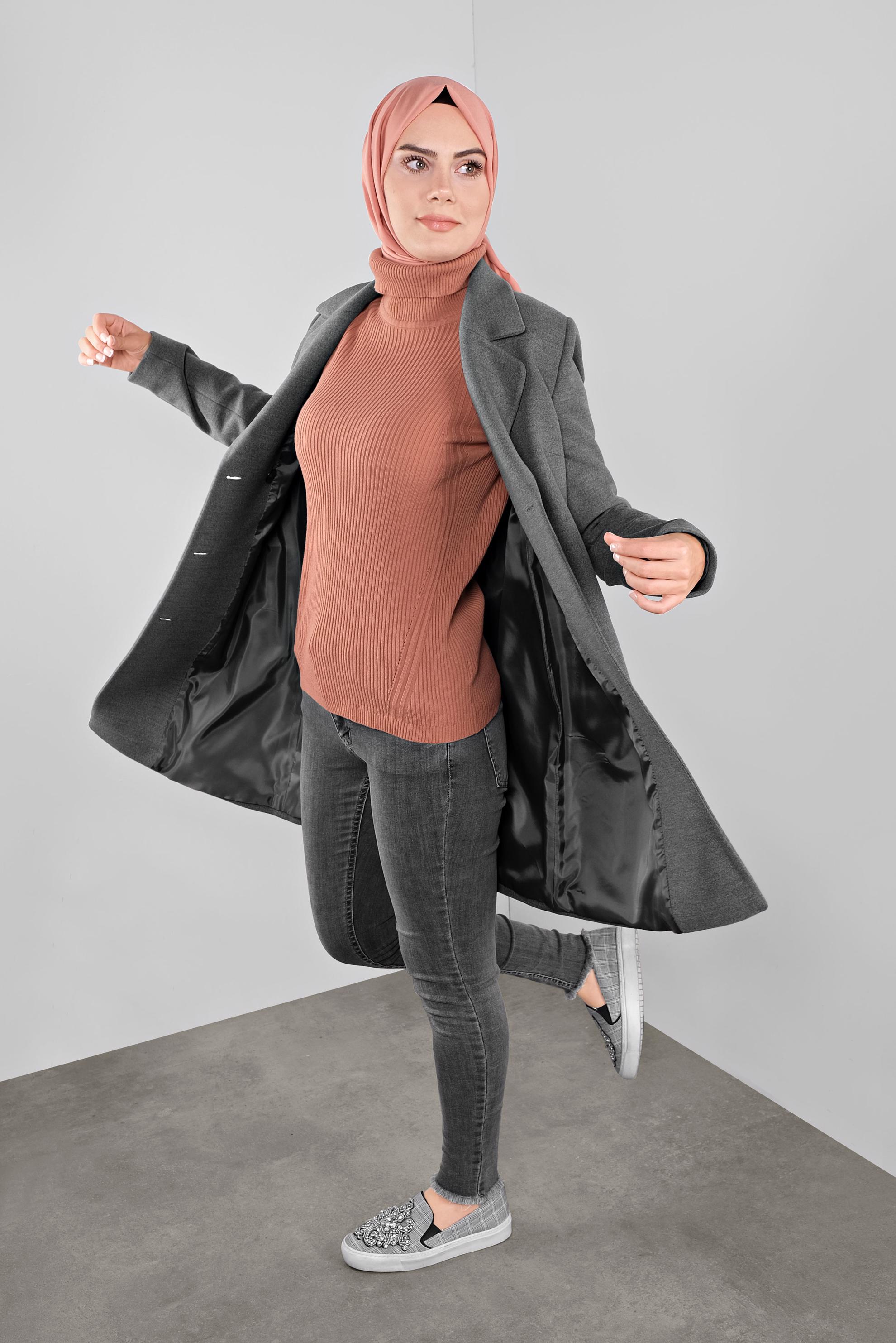 Tesettür giyim GRİ KRUVAZE YAKA KAŞE KABAN 90108